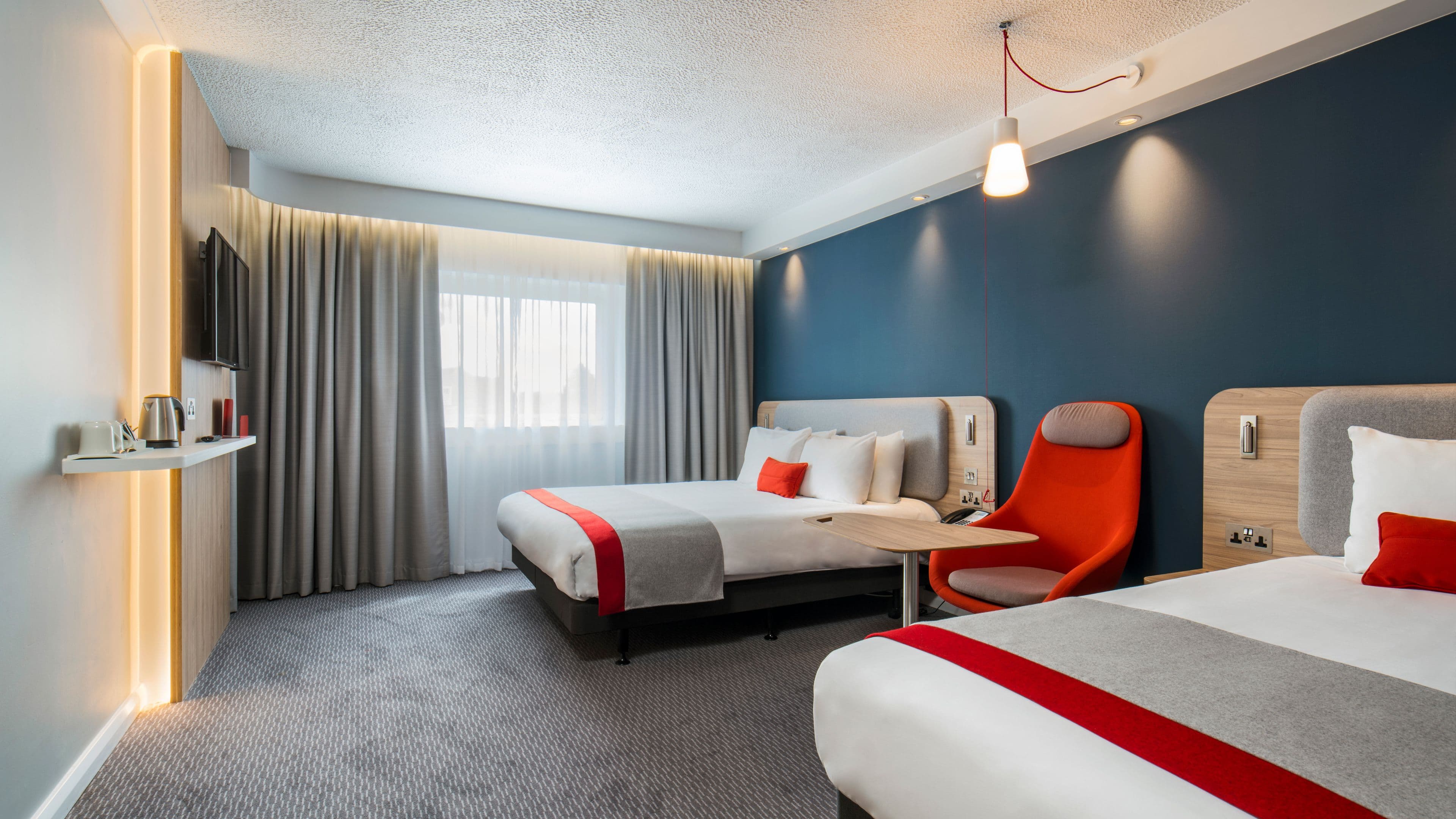 Holiday Inn Express Oxford - Kassam Stadium — 16