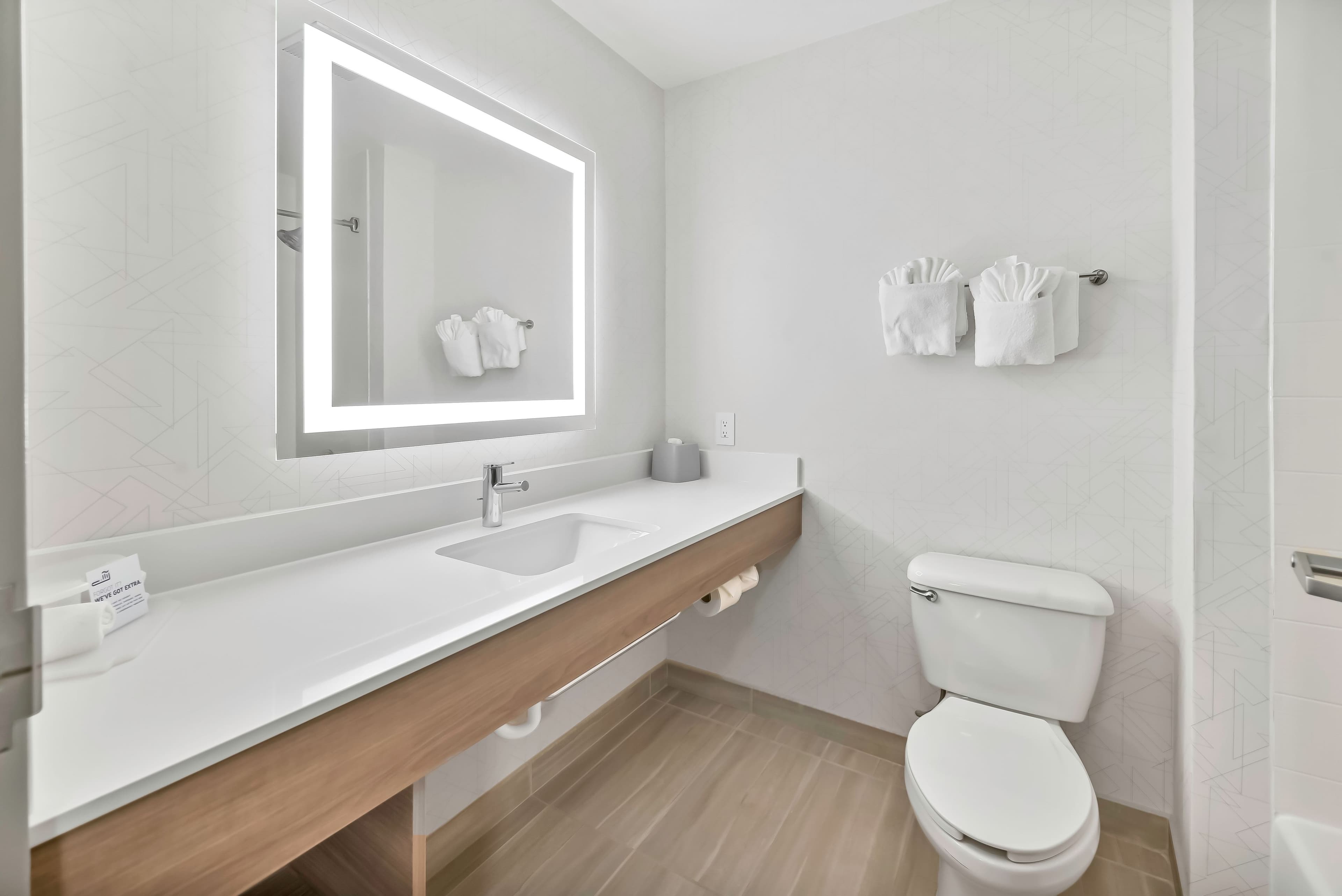 Standard Room - Image 5