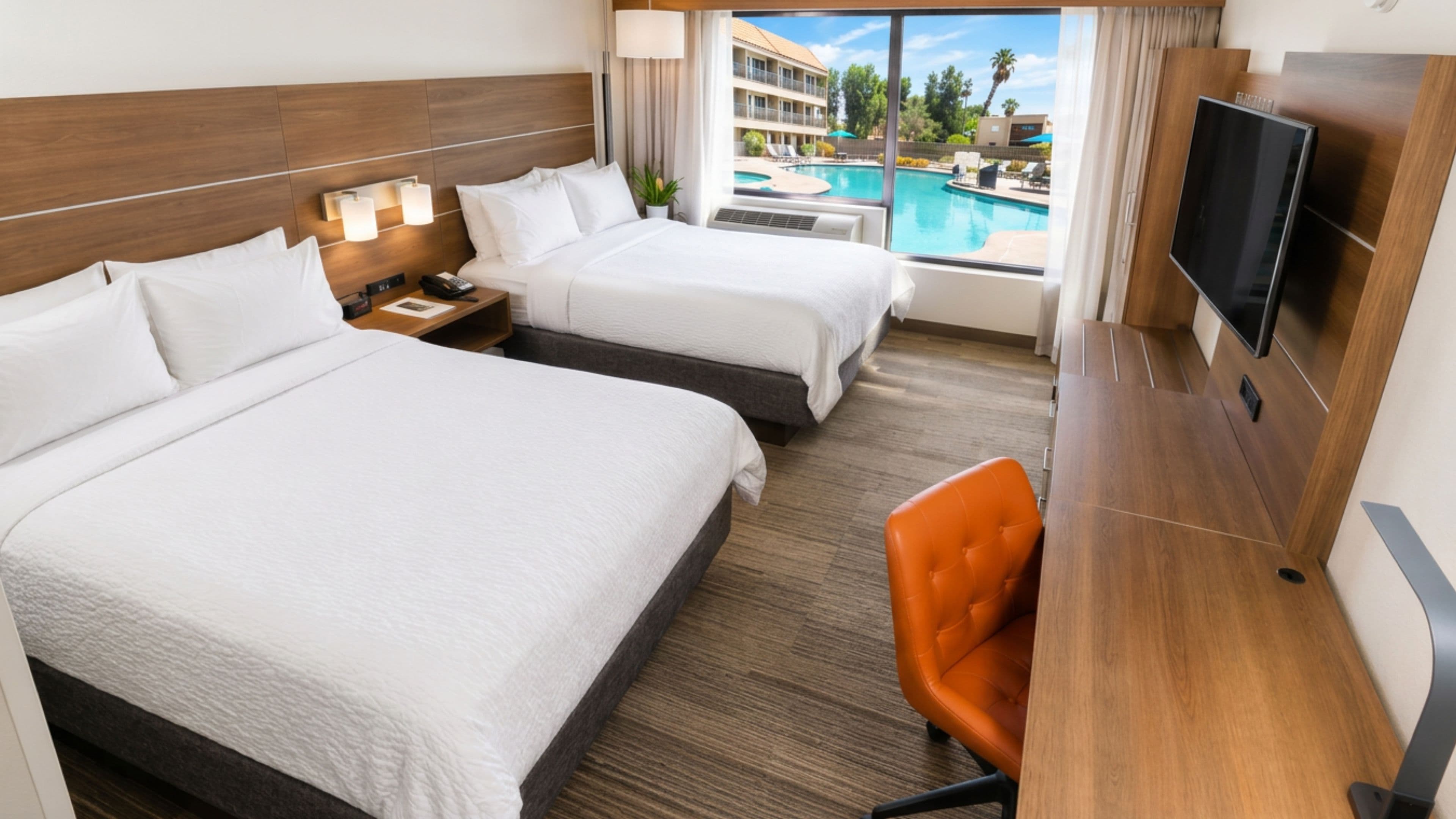 Holiday Inn Express Palm Desert — 6
