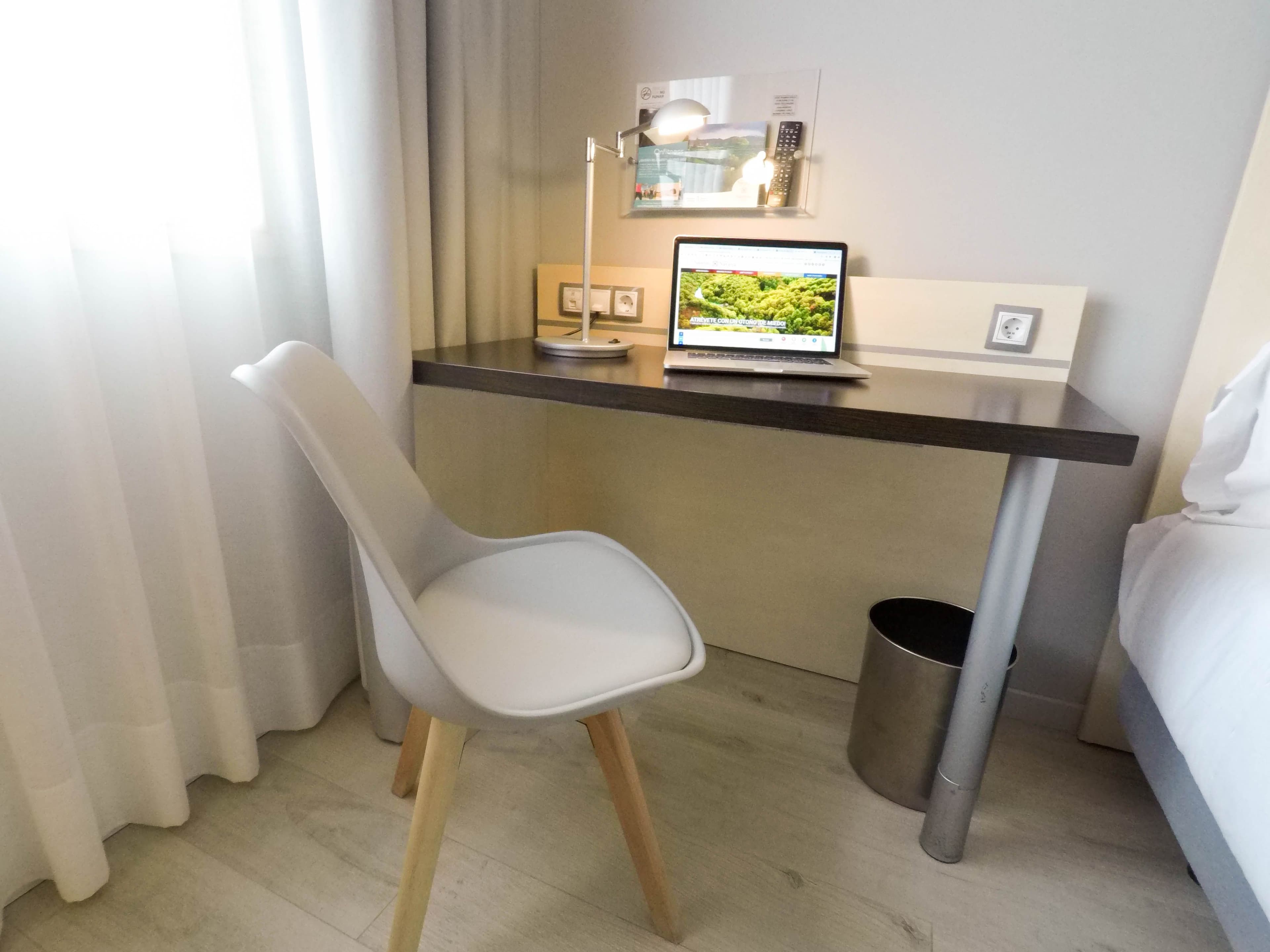 Holiday Inn Express Pamplona — 12
