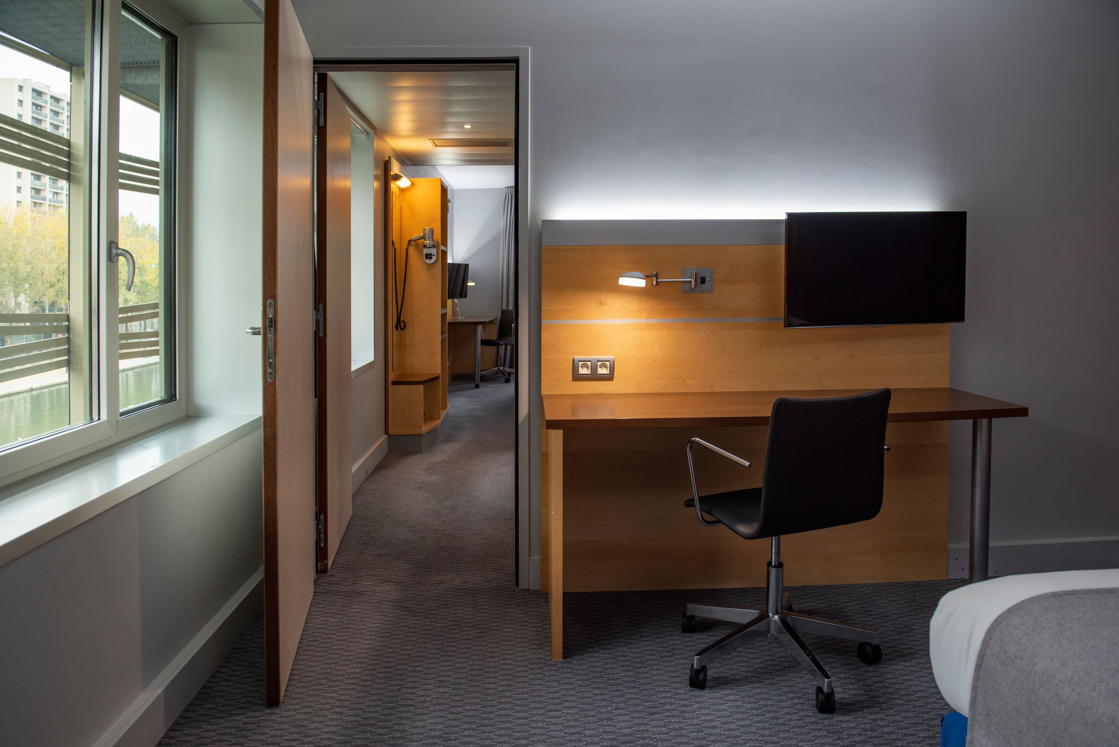 Holiday Inn Express Paris - Canal de la Villette — 13