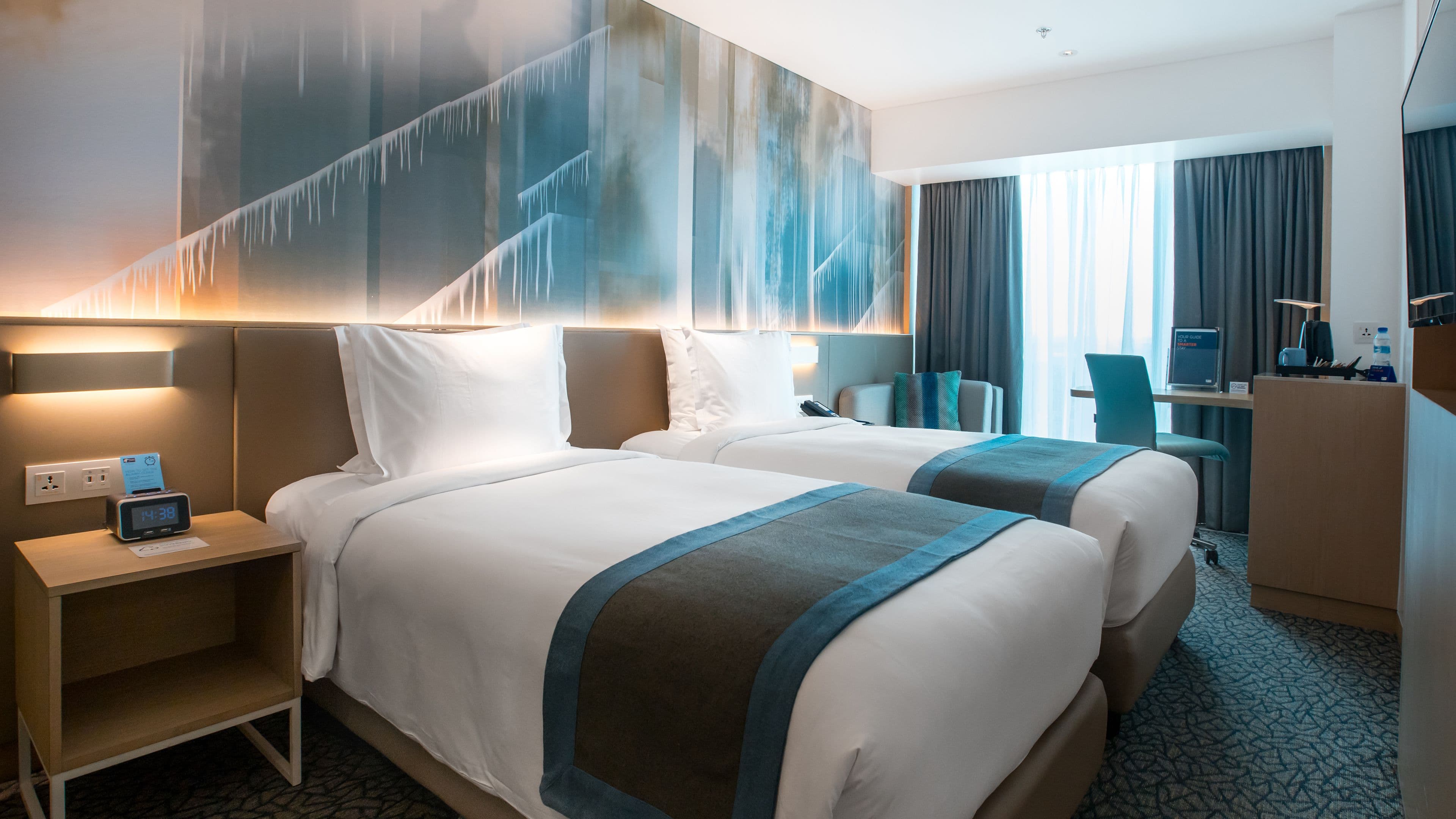 Holiday Inn Express Manila Newport World Resorts — 9