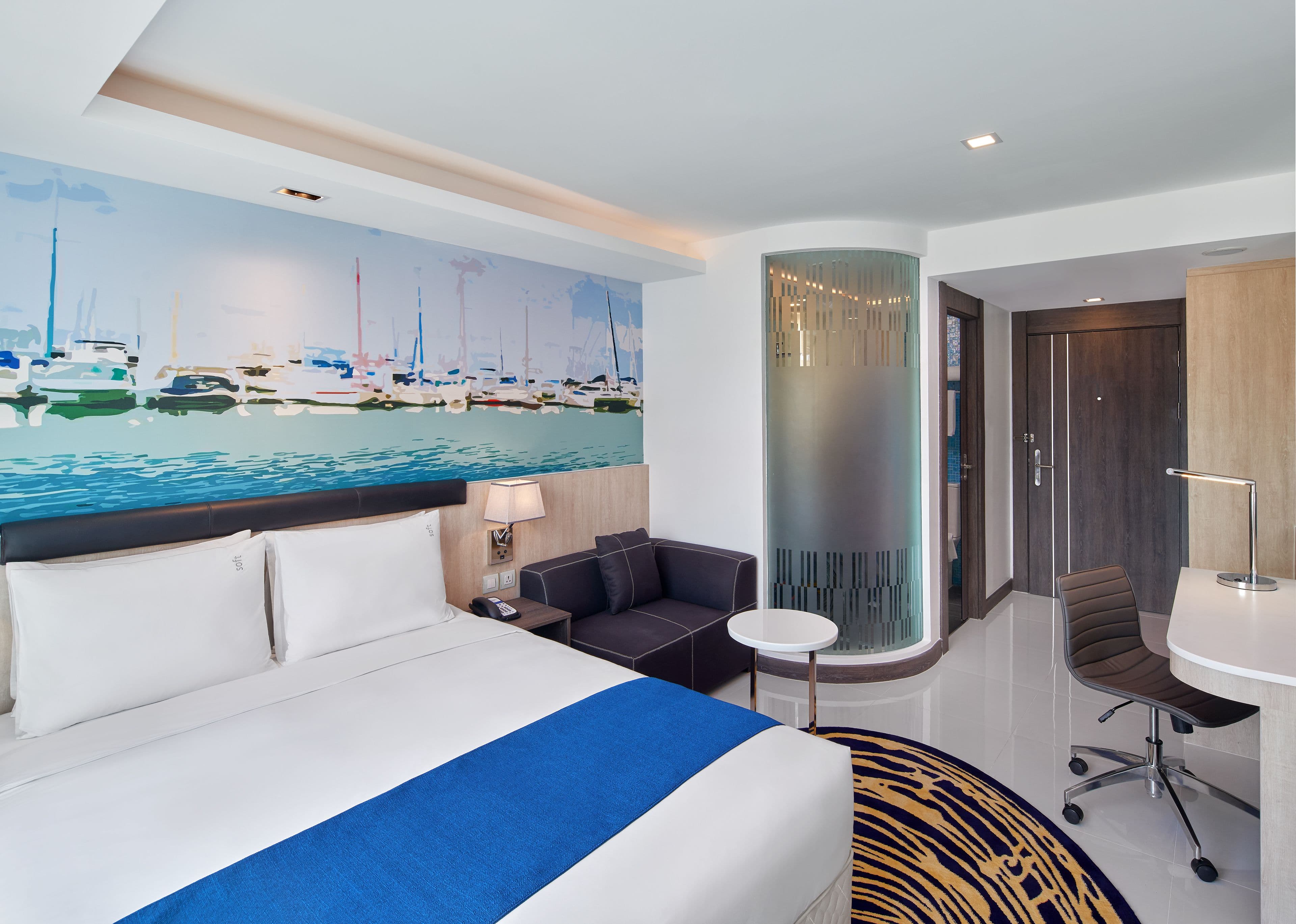 Holiday Inn Express Pattaya Central - Image 2