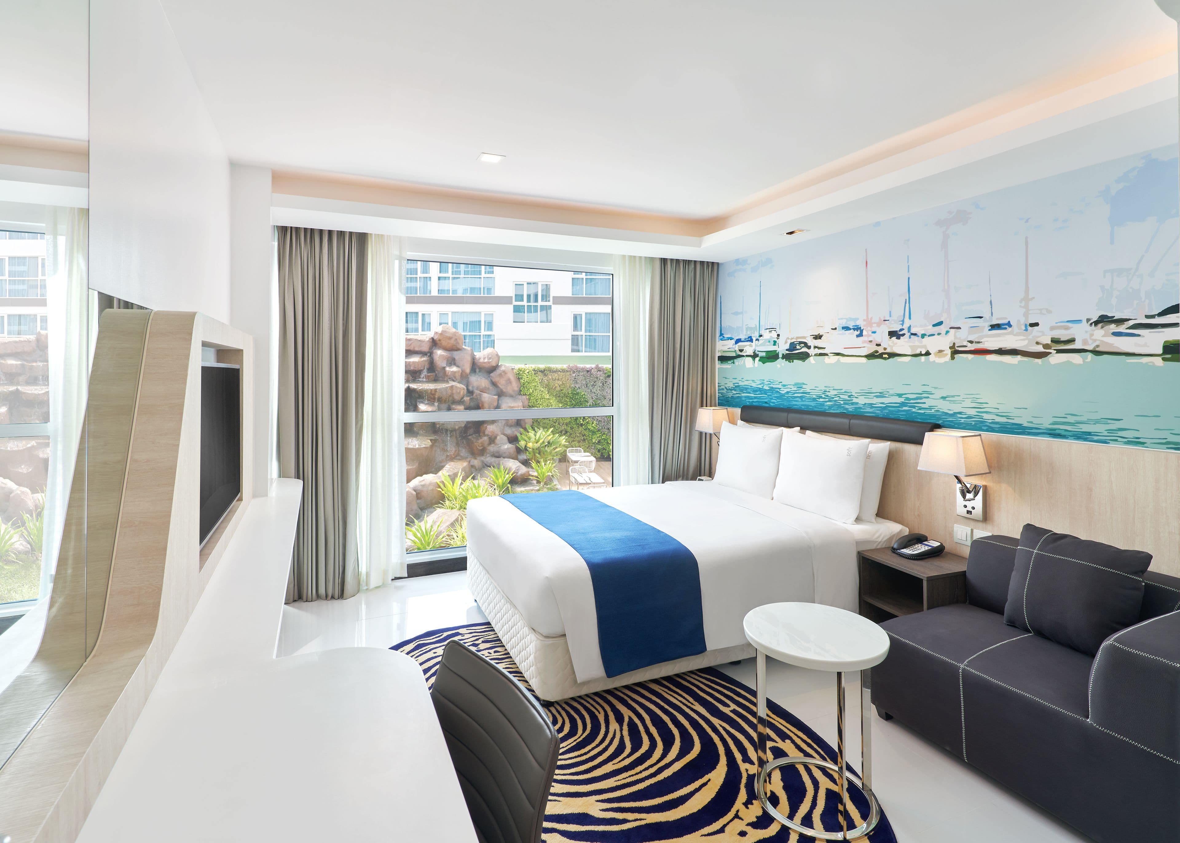 Standard Room With Free Breakfast - Image 7