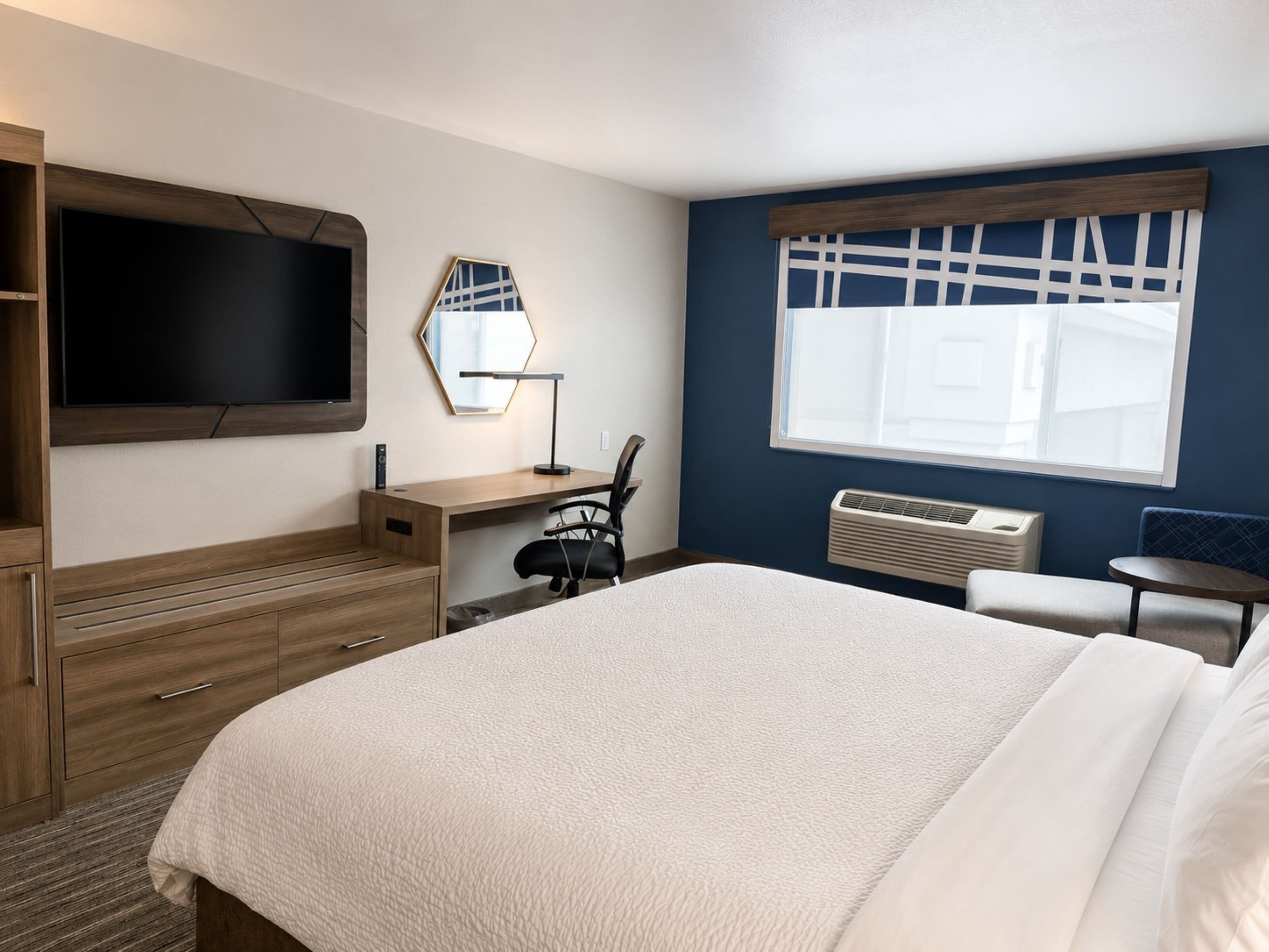 Holiday Inn Express Pendleton — 4