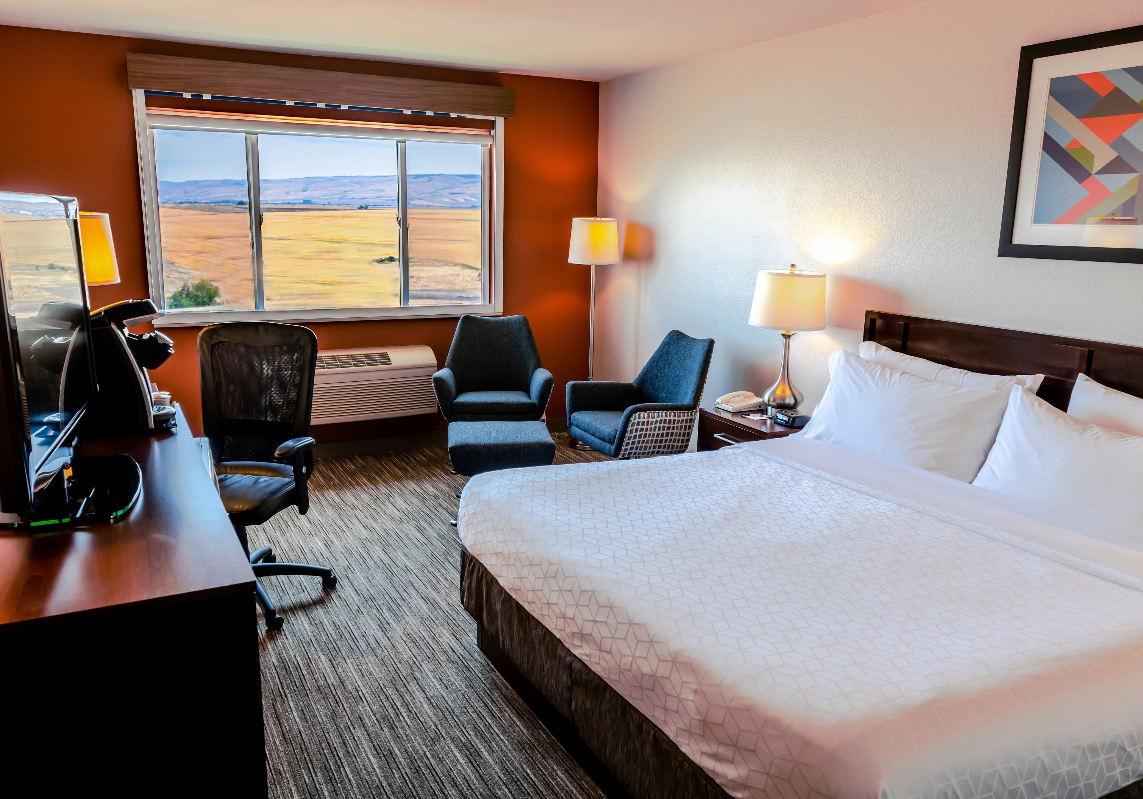 Holiday Inn Express Pendleton - Image 2