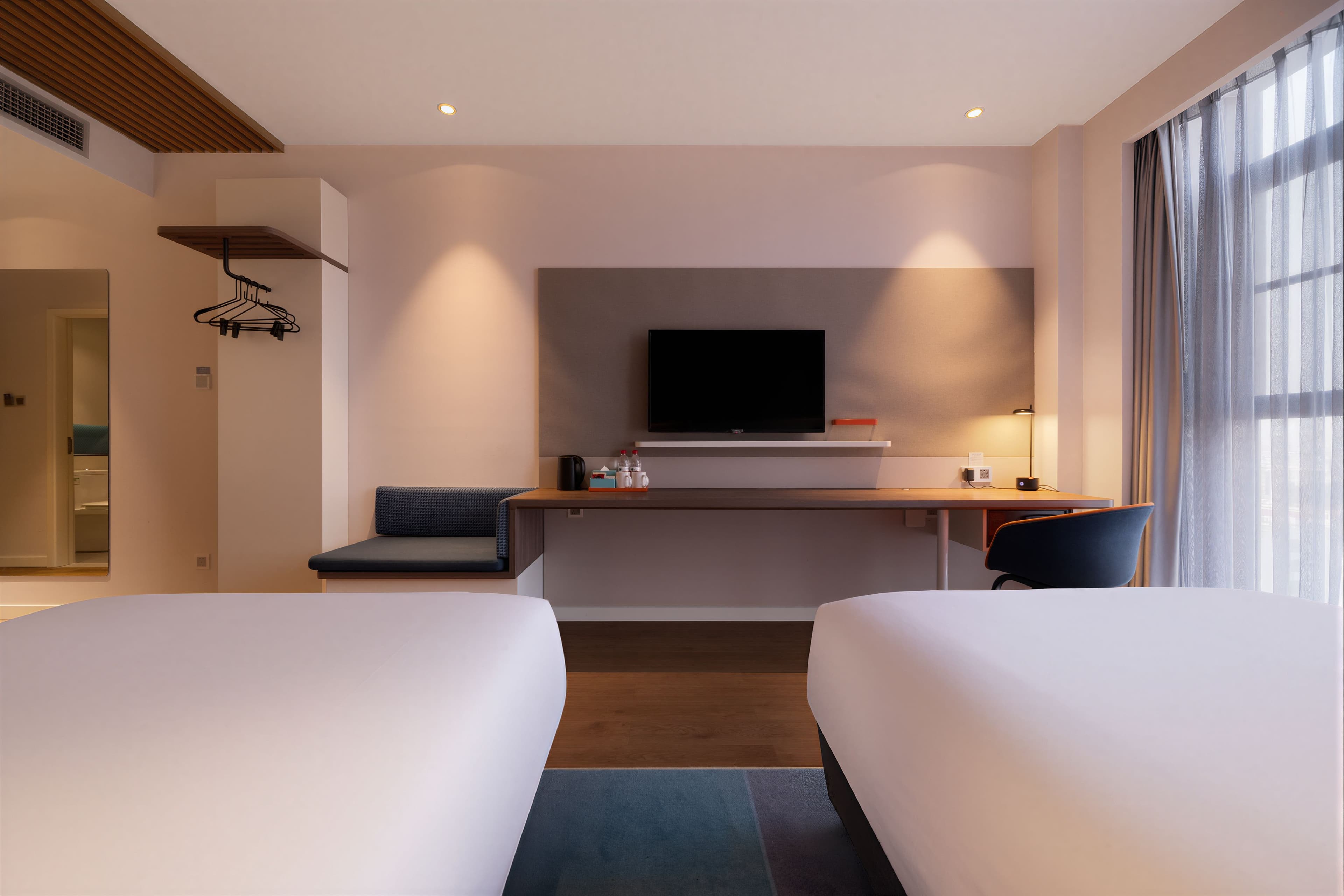 Holiday Inn Express Pengzhou Downtown — 11