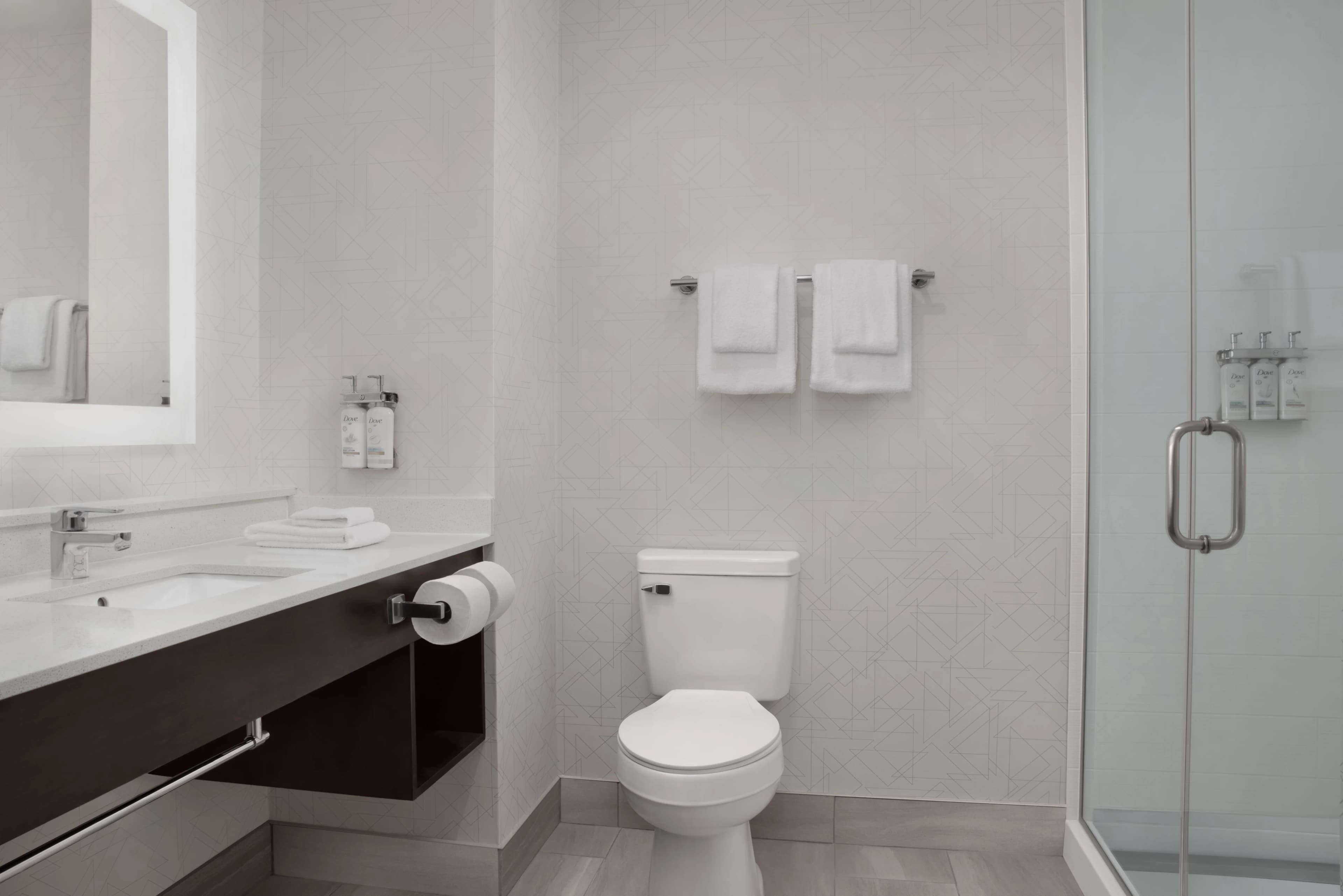 Holiday Inn Express Pensacola Downtown — 4