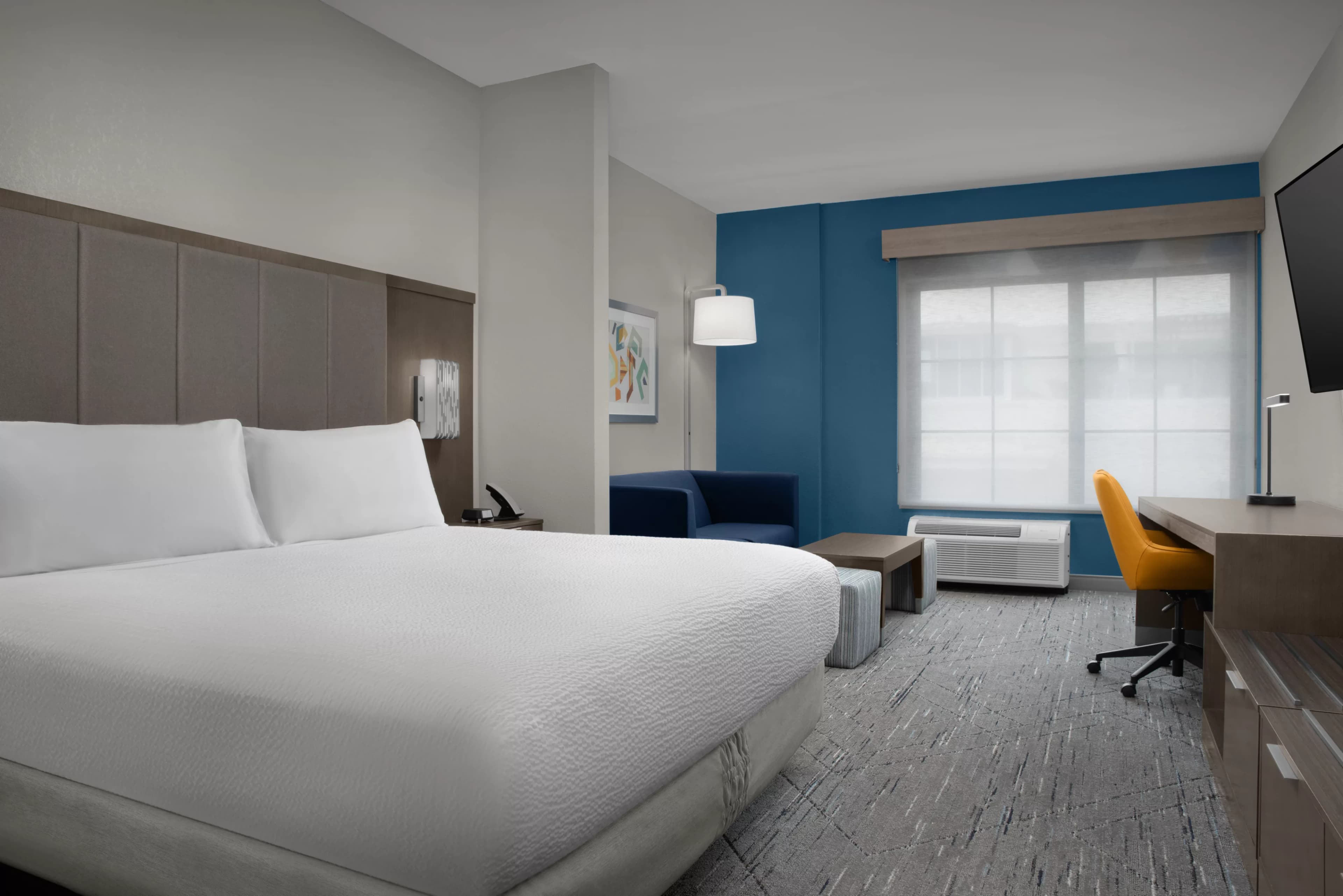 Holiday Inn Express Pensacola Downtown — 68