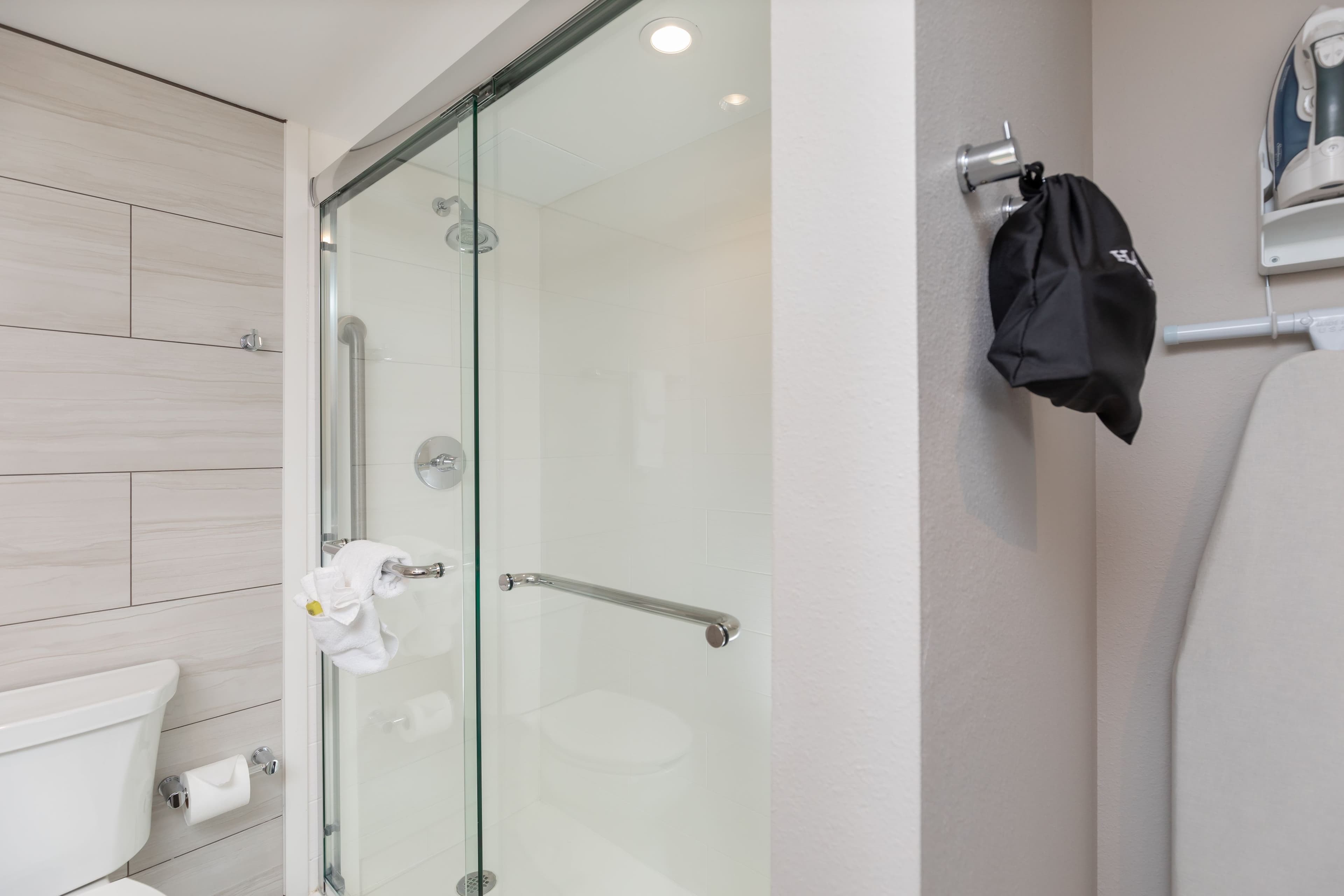 Holiday Inn Express Pensacola Beach — 14