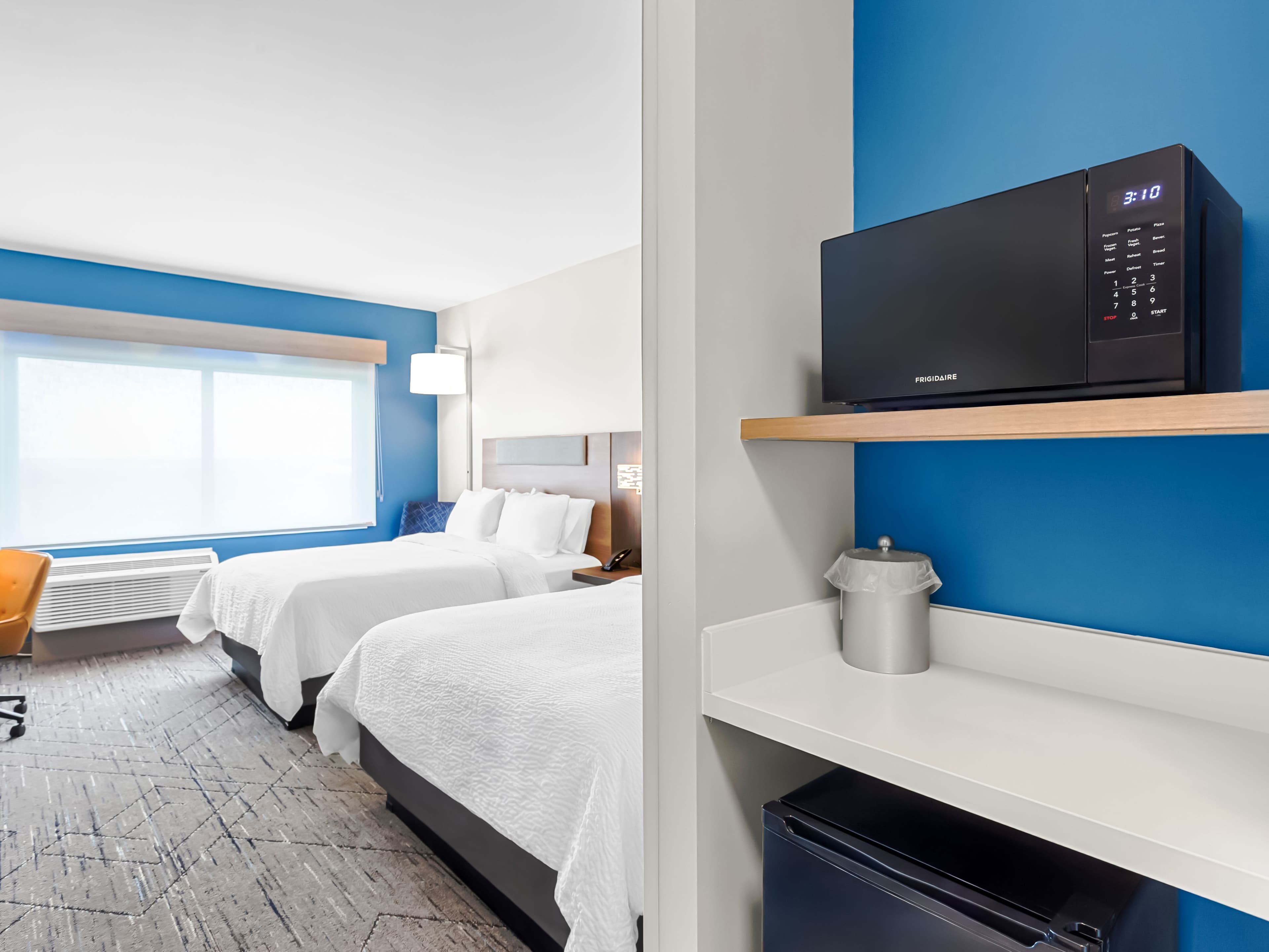 Holiday Inn Express Peotone — 41
