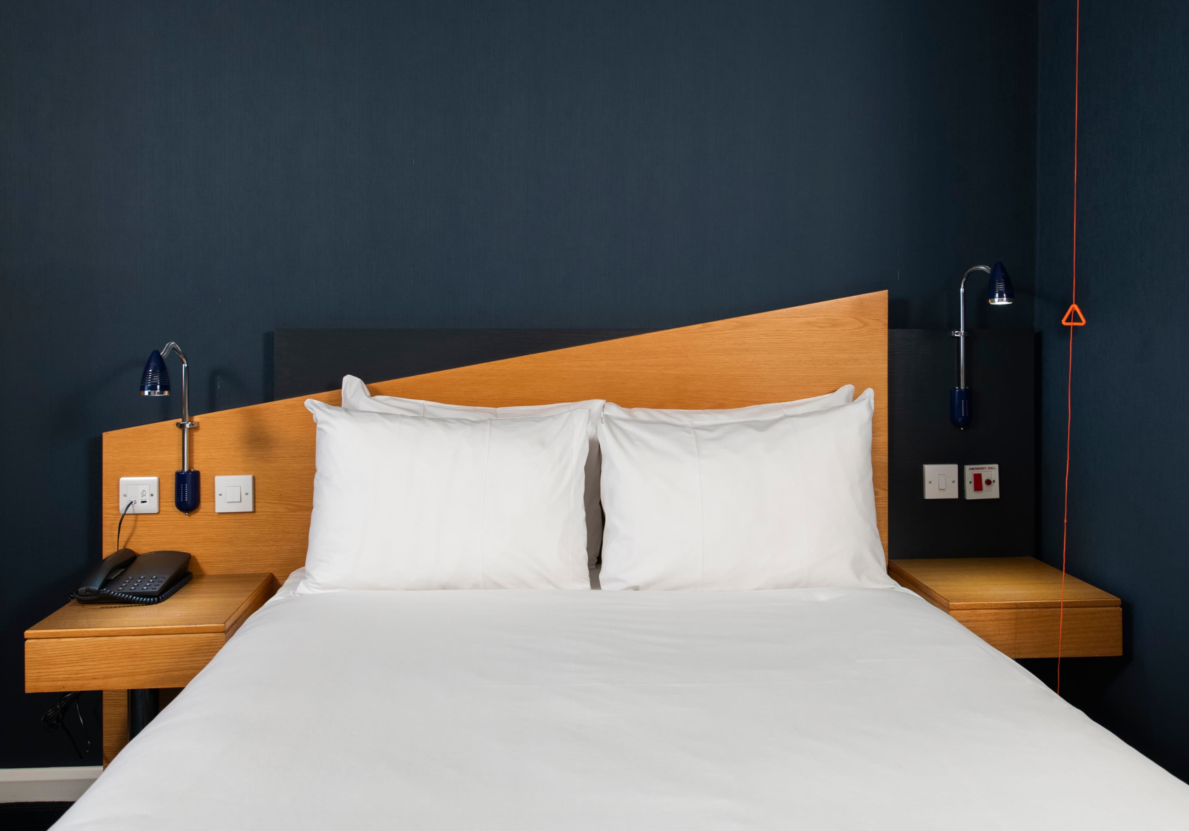 Holiday Inn Express Peterborough — 12