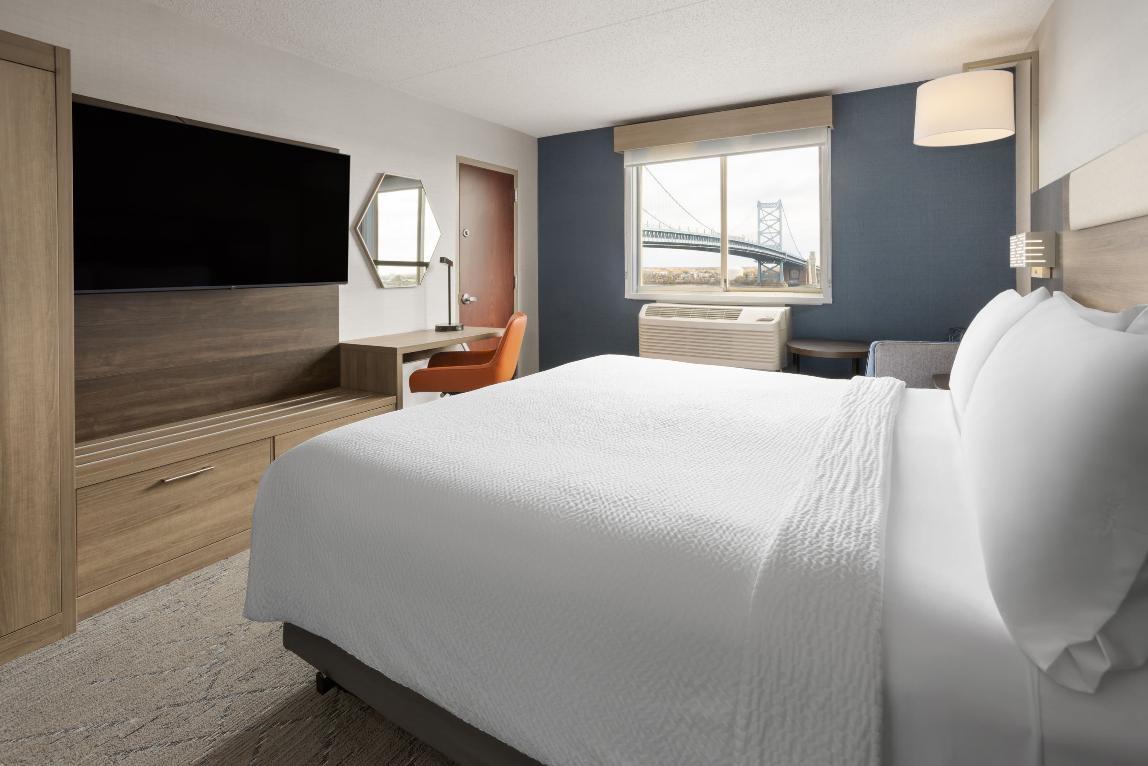 Holiday Inn Express Philadelphia - Penns Landing — 10