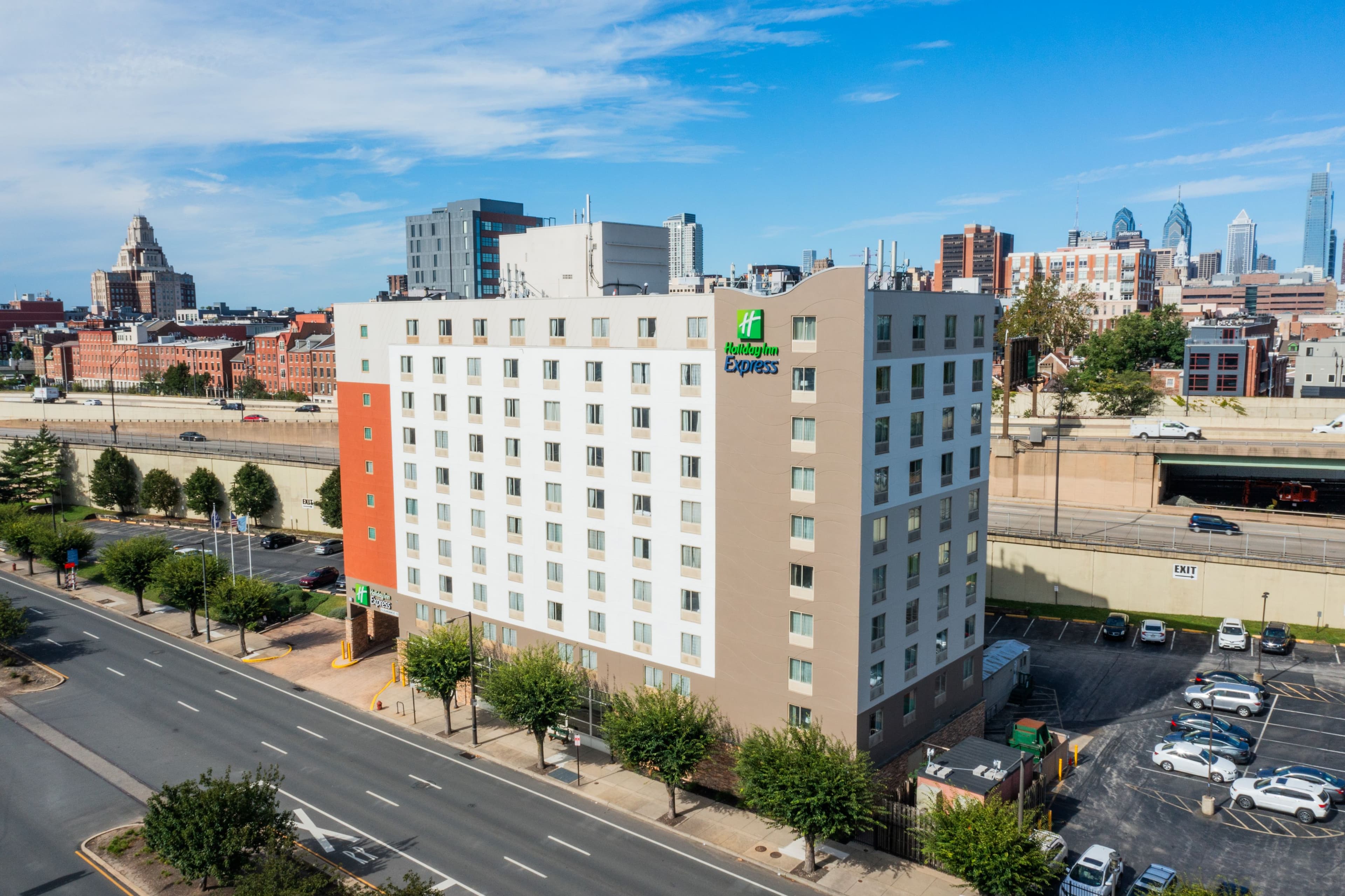 Holiday Inn Express Philadelphia - Penns Landing - Image 1