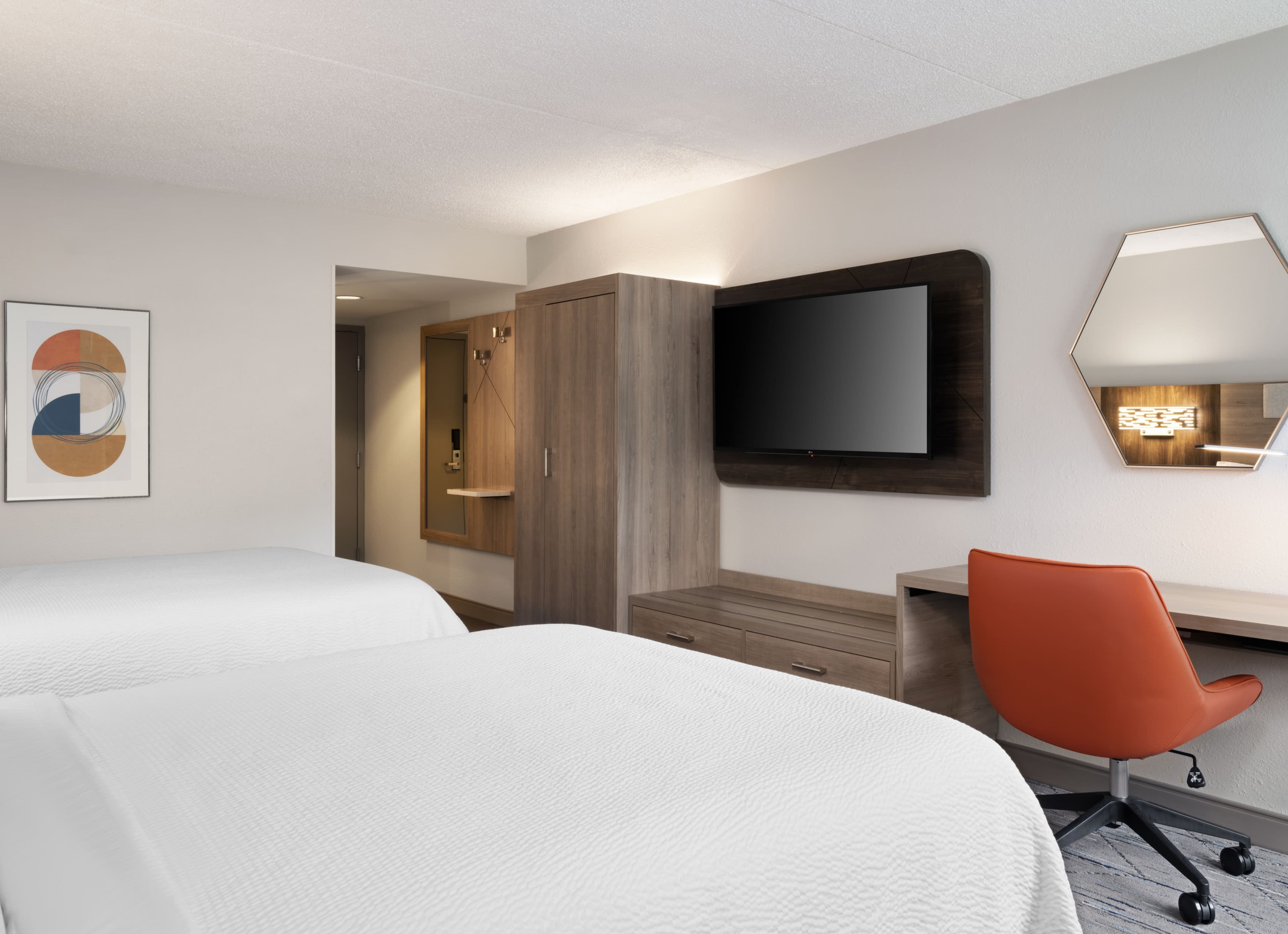 Holiday Inn Express Indianapolis Airport — 27