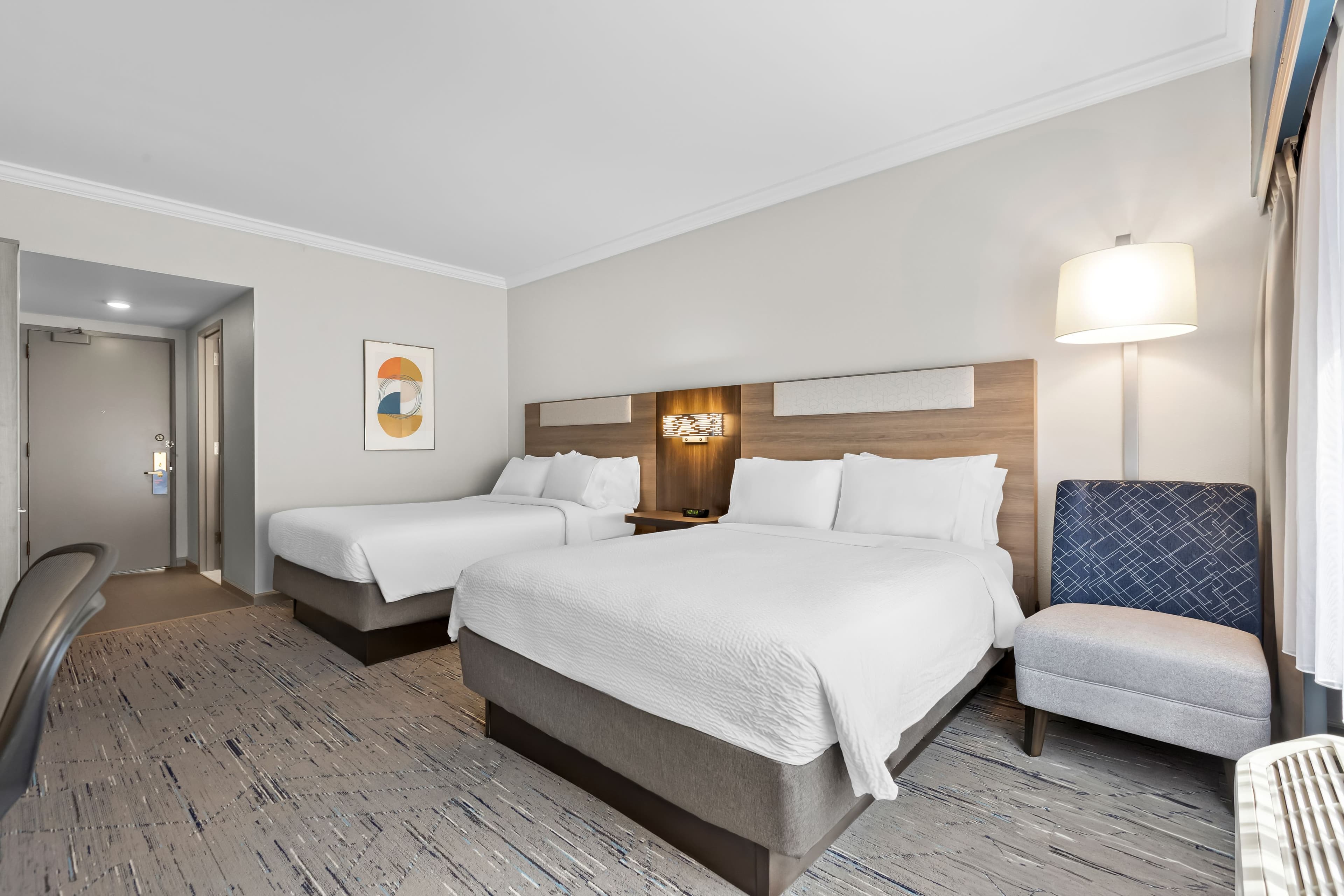 Holiday Inn Express Princeton Southeast — 16