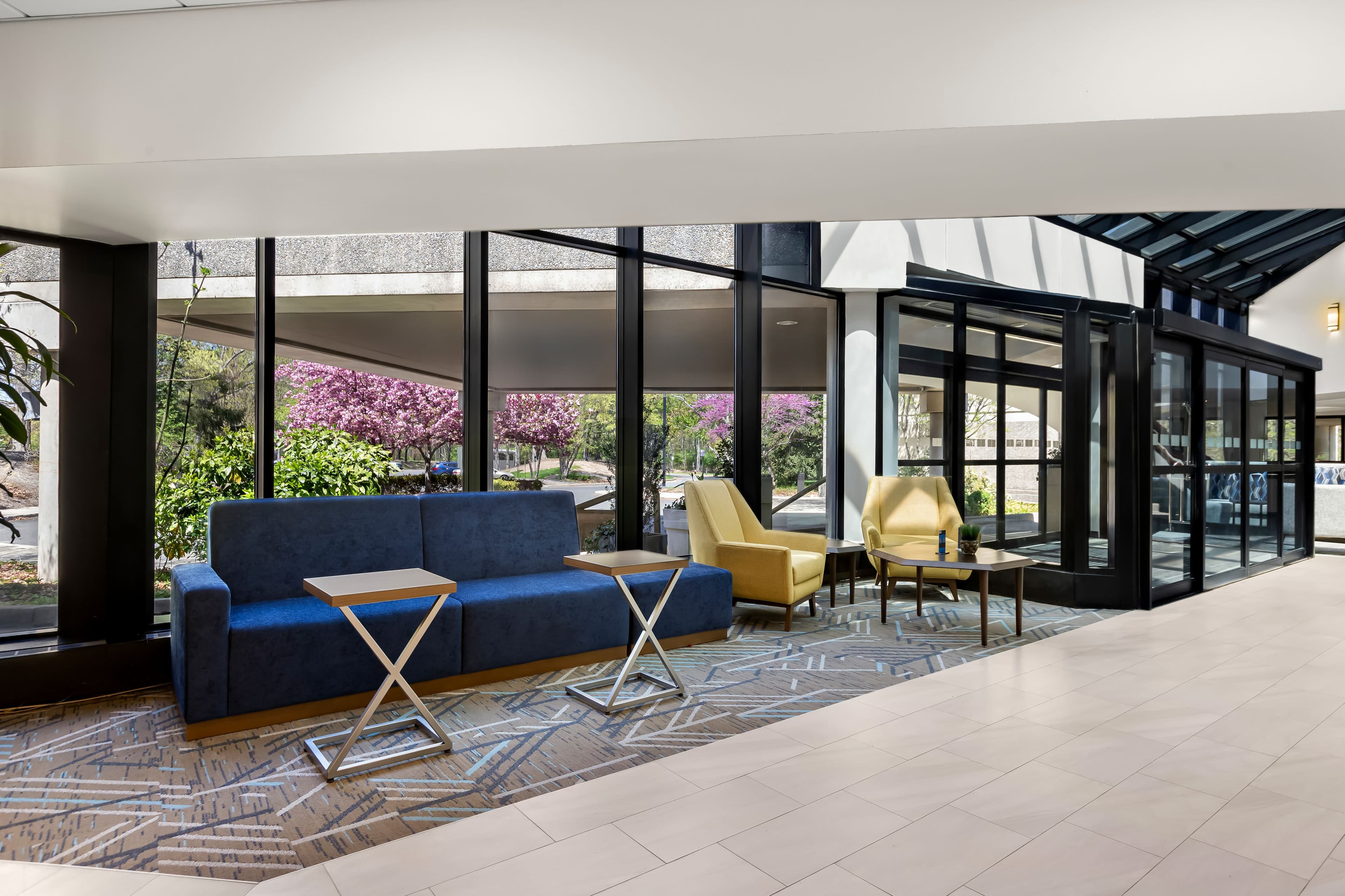 Holiday Inn Express Princeton Southeast - Image 1