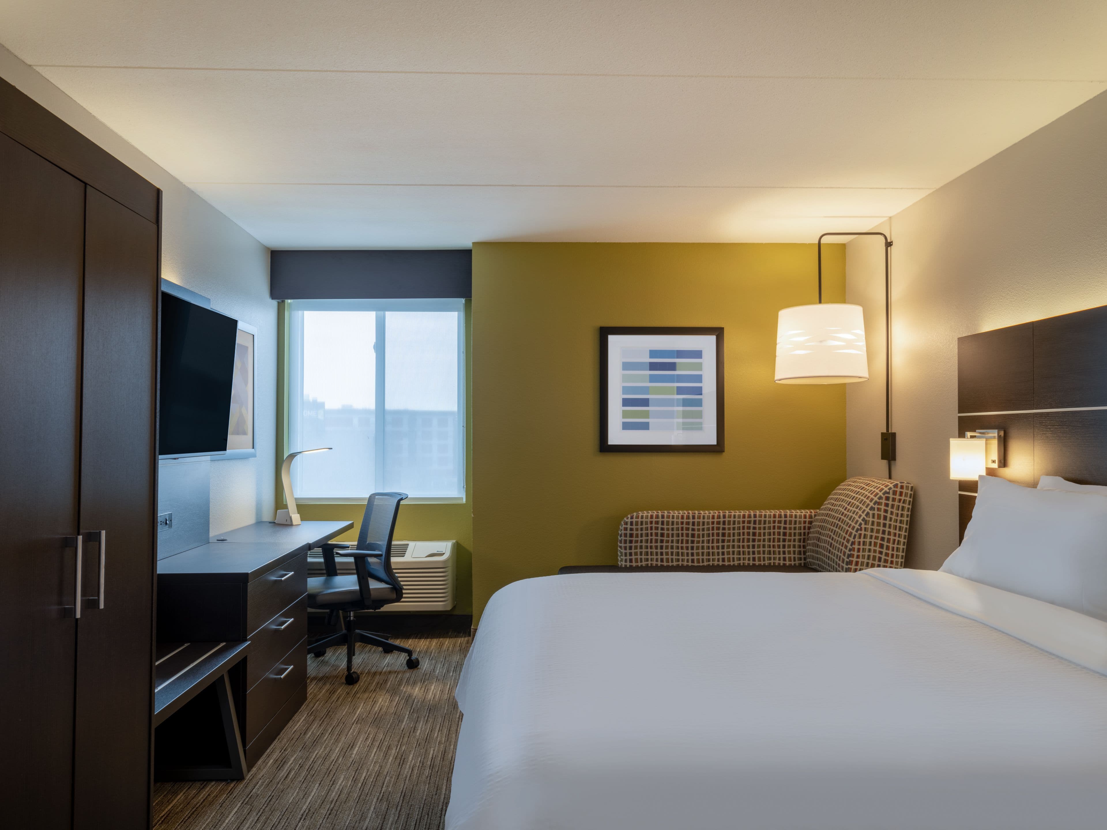 Holiday Inn Express Minneapolis West - Plymouth — 6