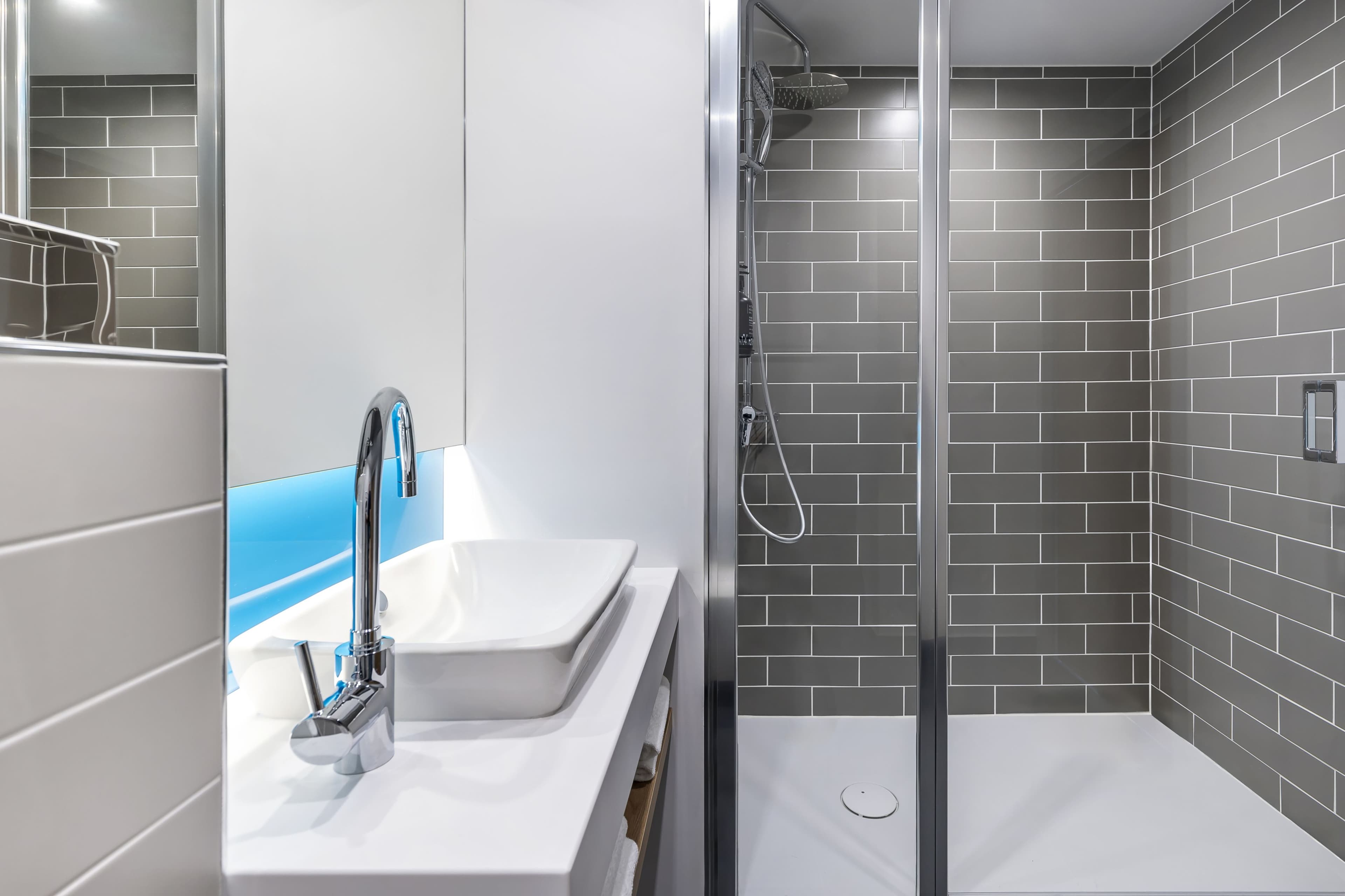 Holiday Inn Express Paris - Poissy — 7