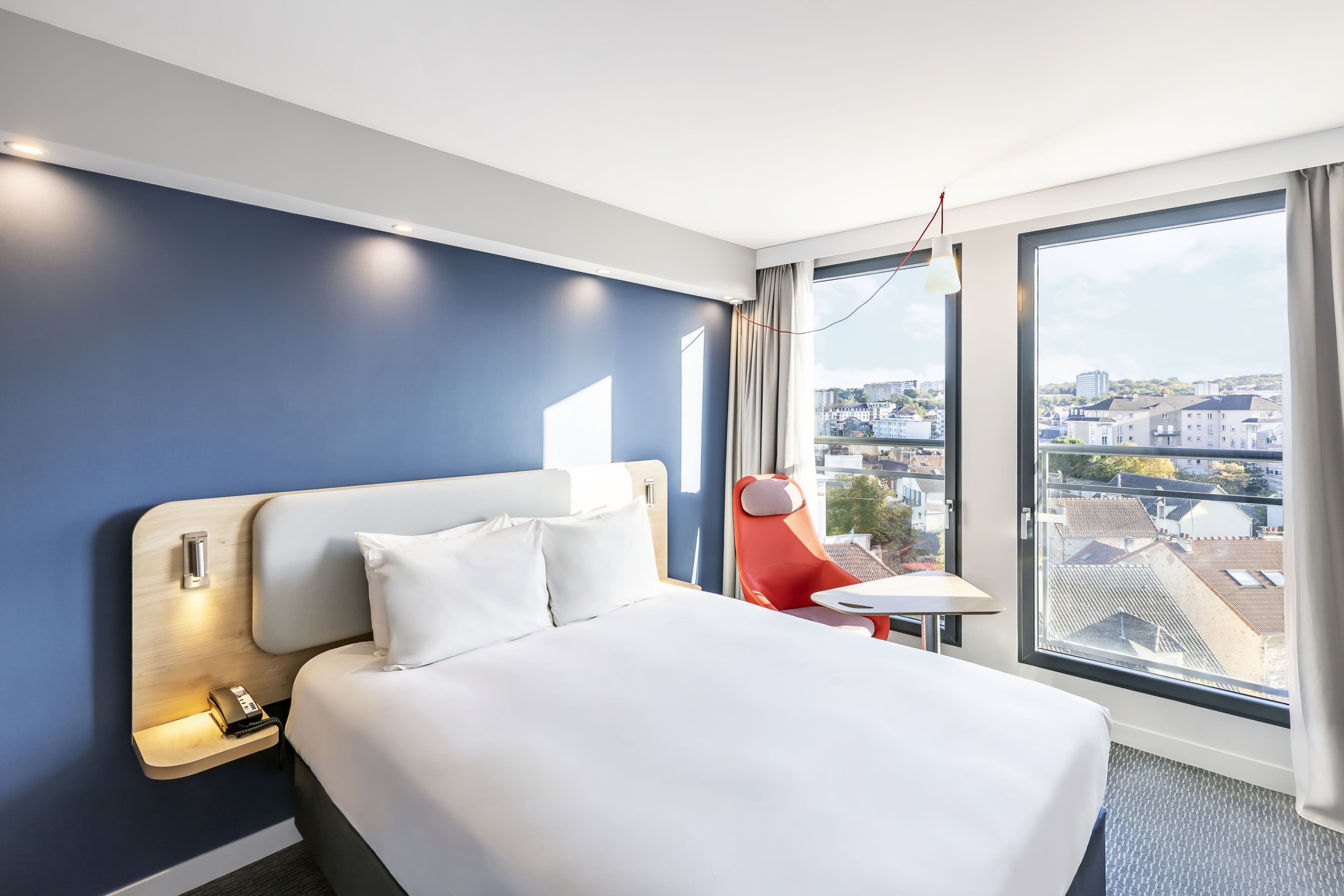 Holiday Inn Express Paris - Poissy — 8