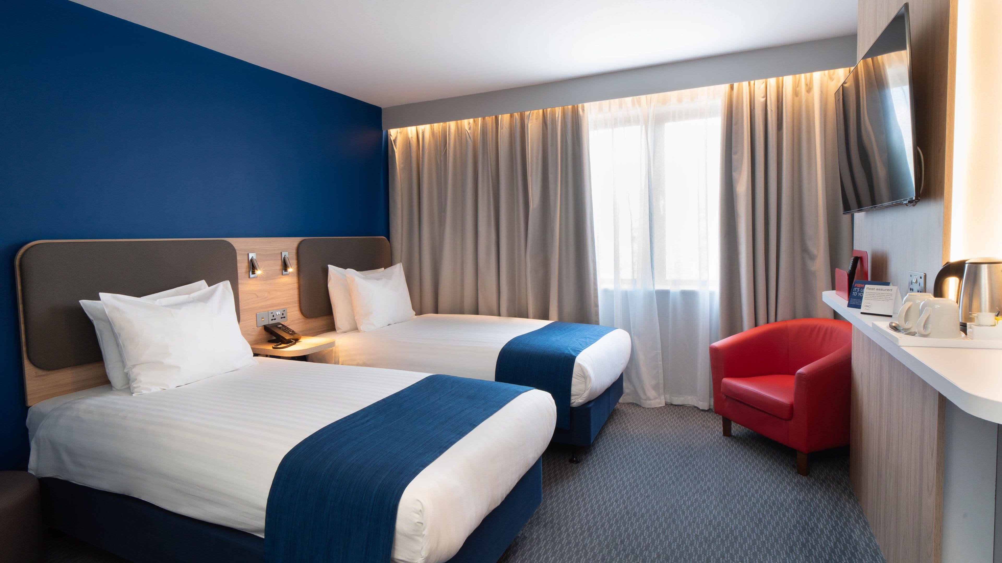 Holiday Inn Express Poole — 20