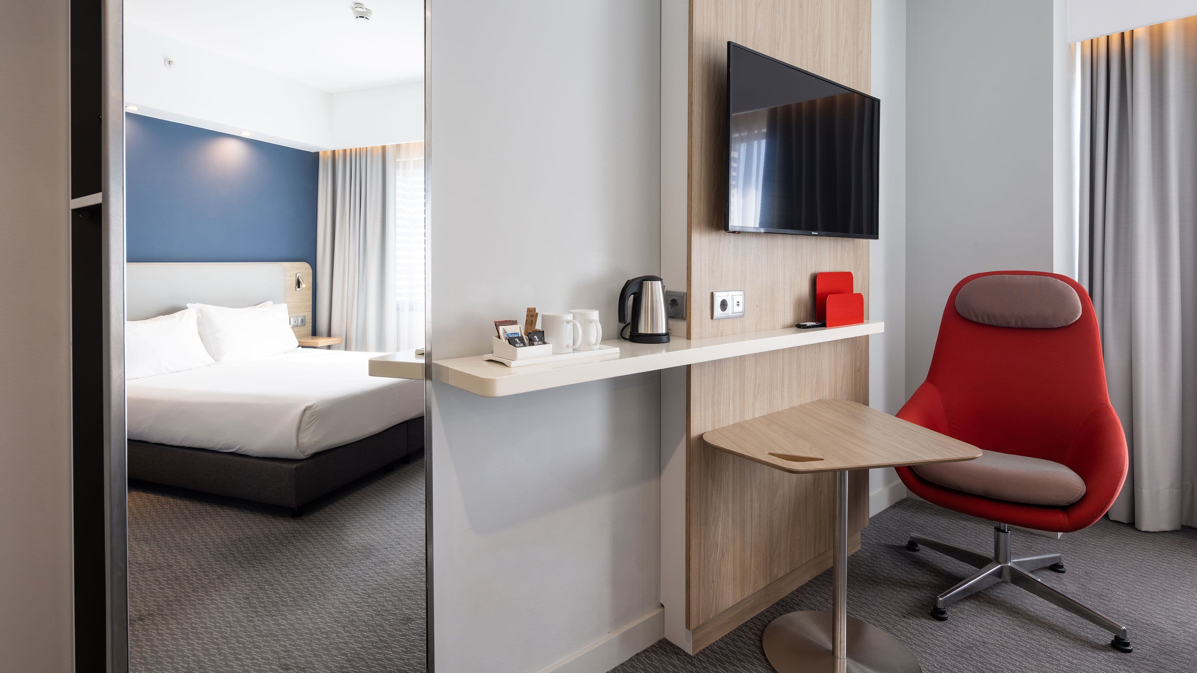 Holiday Inn Express Porto City Centre — 8