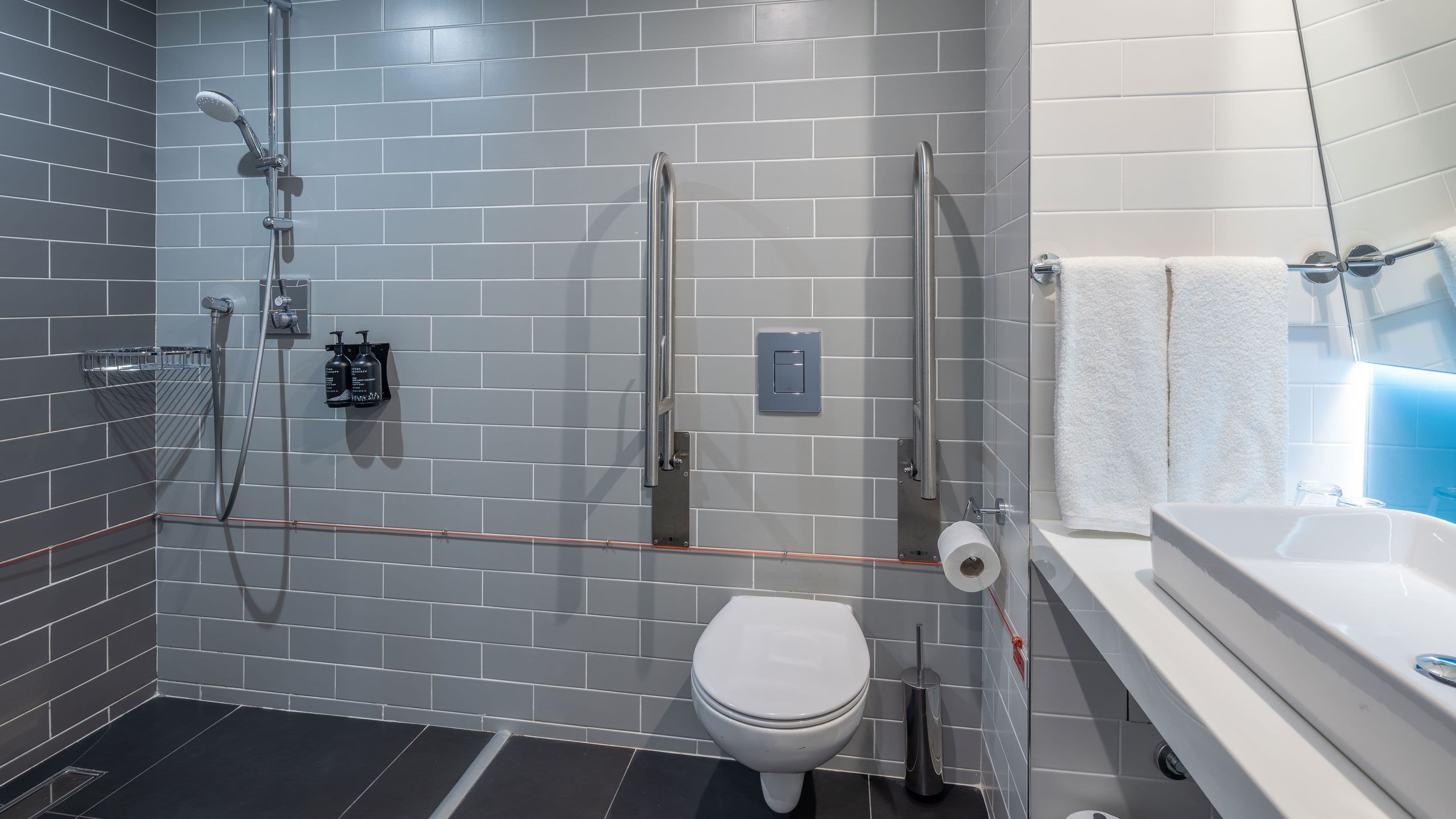 Holiday Inn Express Porto City Centre — 15