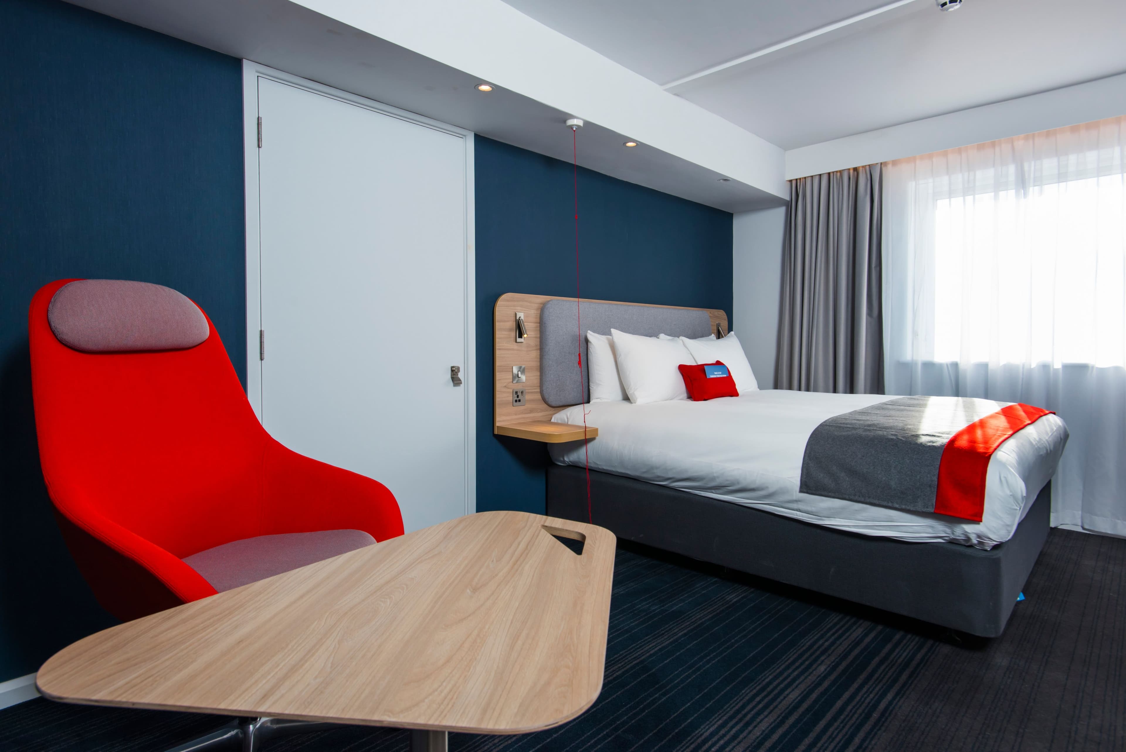 1 Double Accessible with Free Hot Breakfast - Image 3