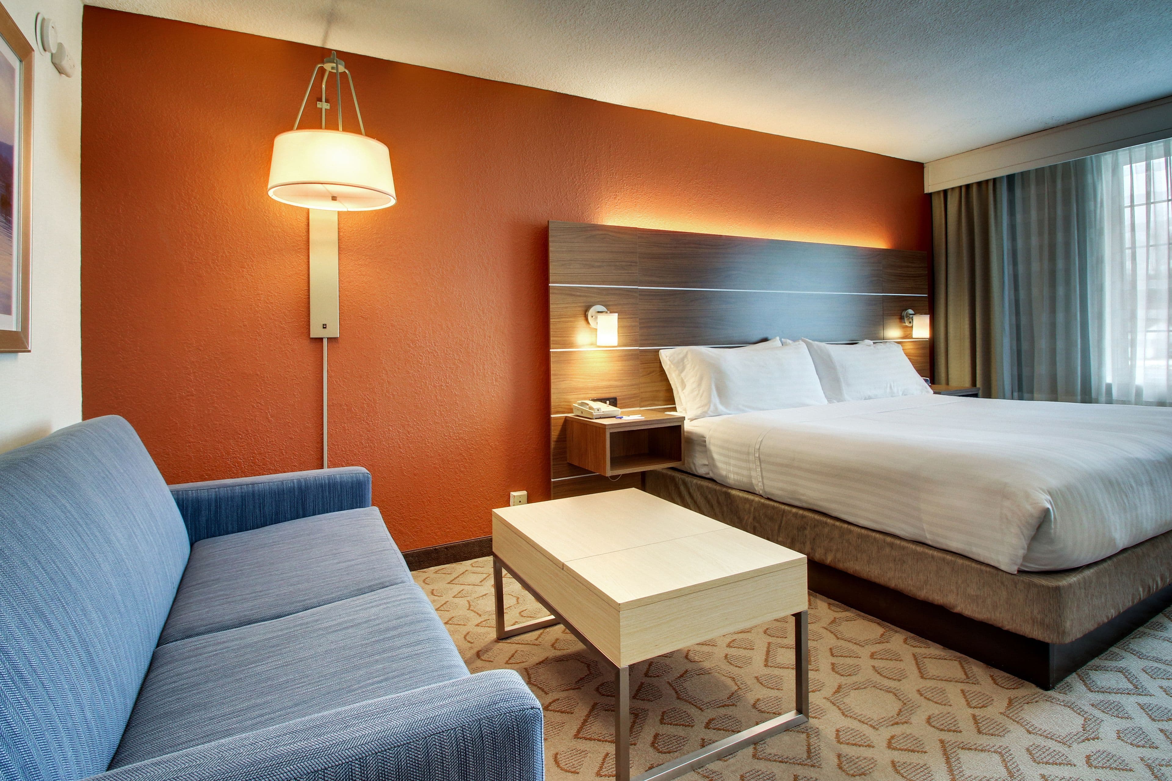 Holiday Inn Express Poughkeepsie — 7