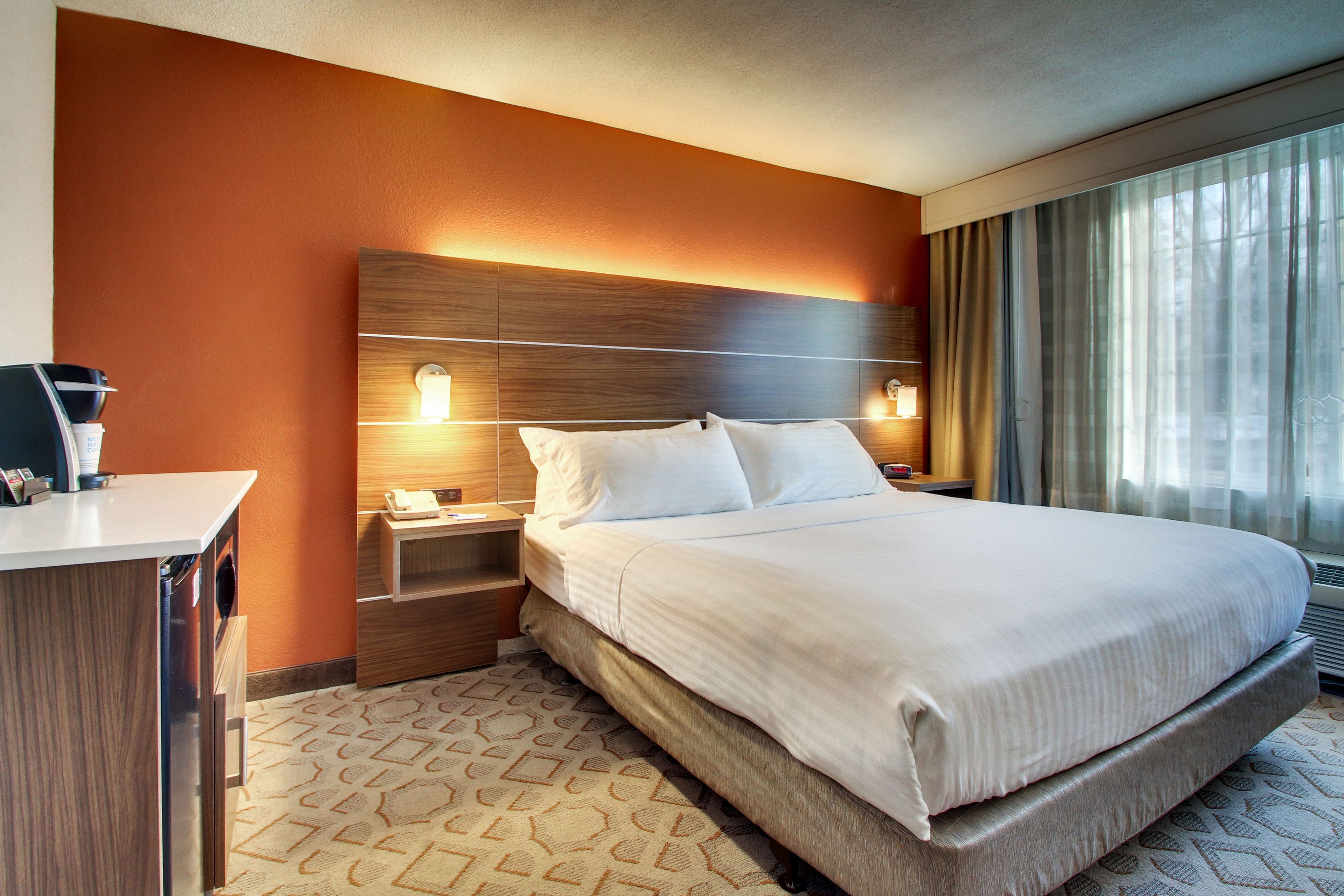 Holiday Inn Express Poughkeepsie — 13
