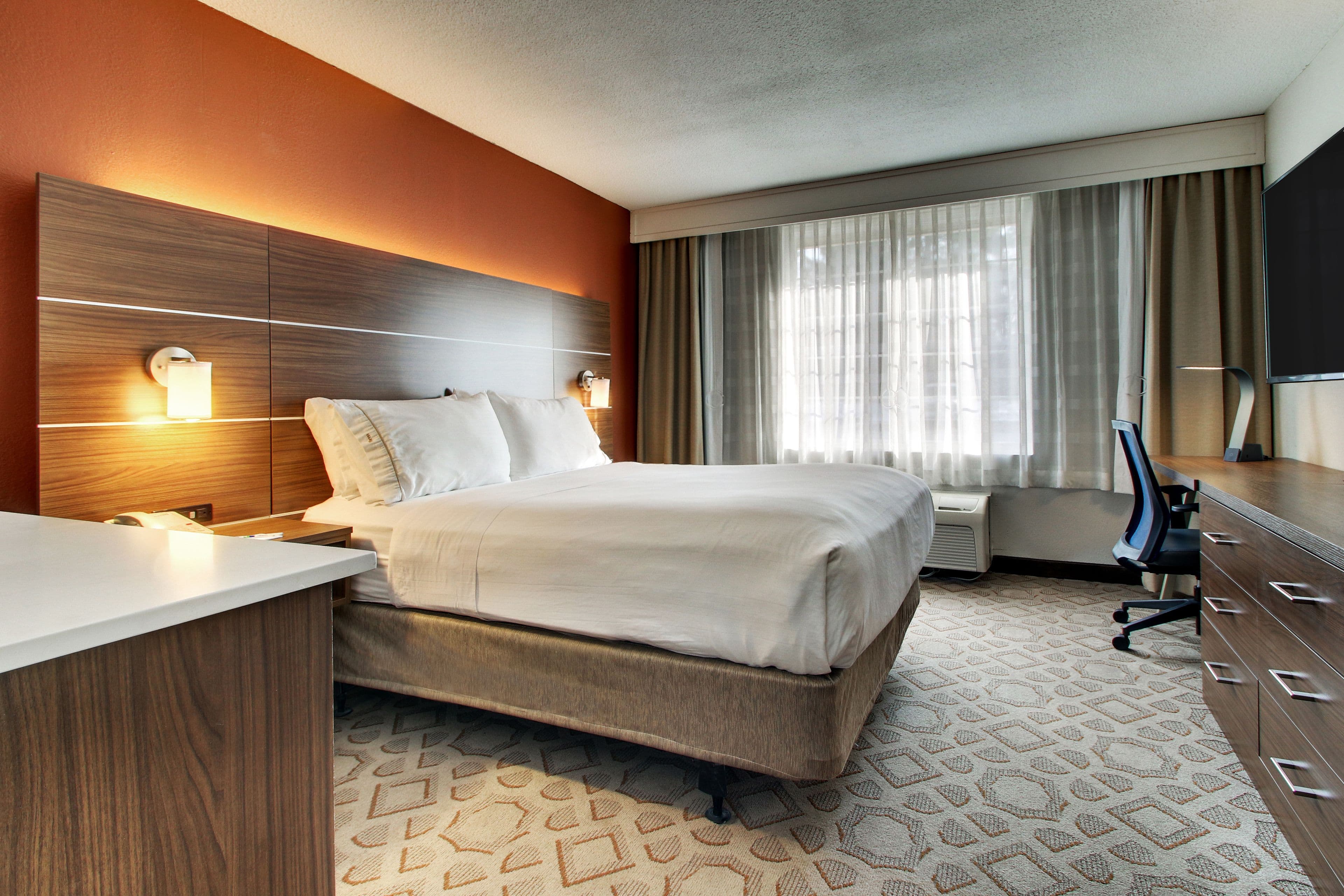 Holiday Inn Express Poughkeepsie — 9