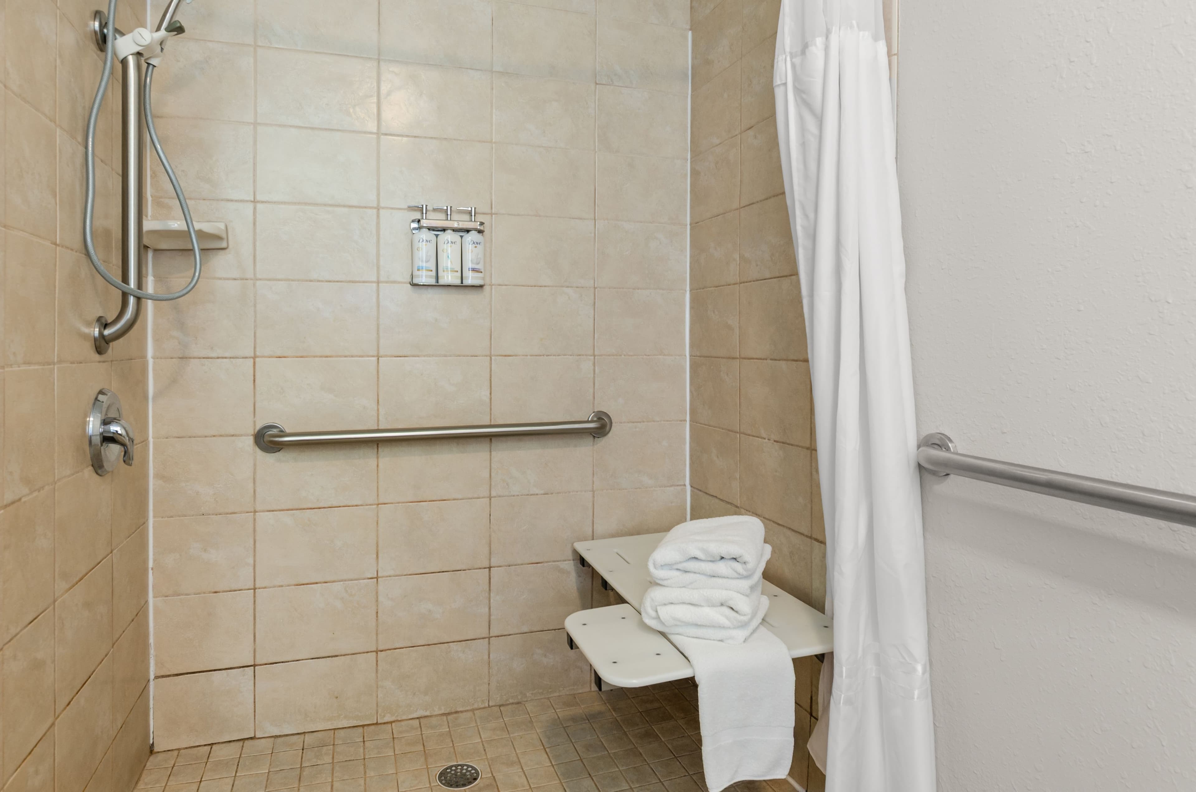 Holiday Inn Express Princeton/I-77 — 13