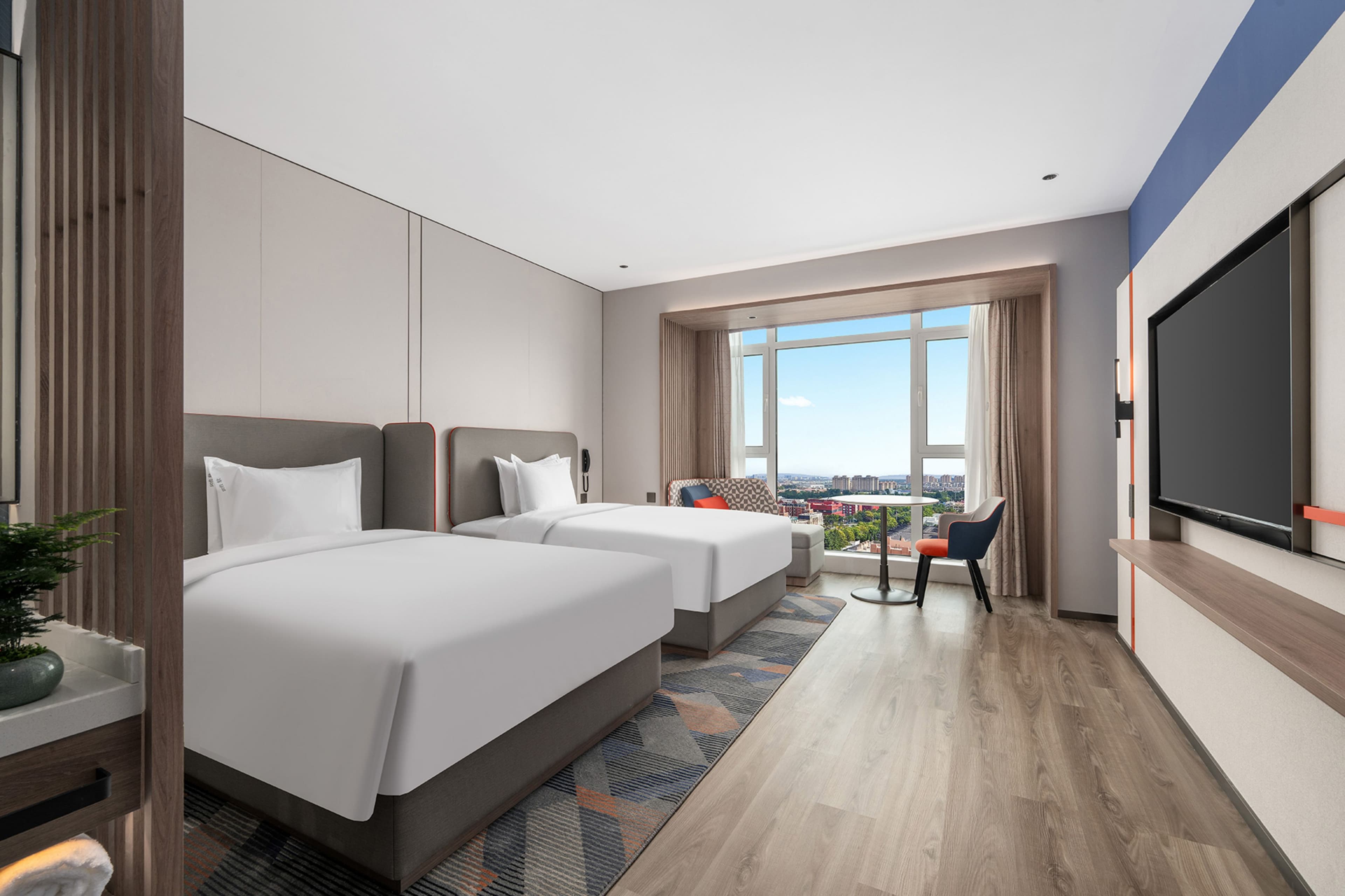 Holiday Inn Express Qingdao Hongdao Station — 5