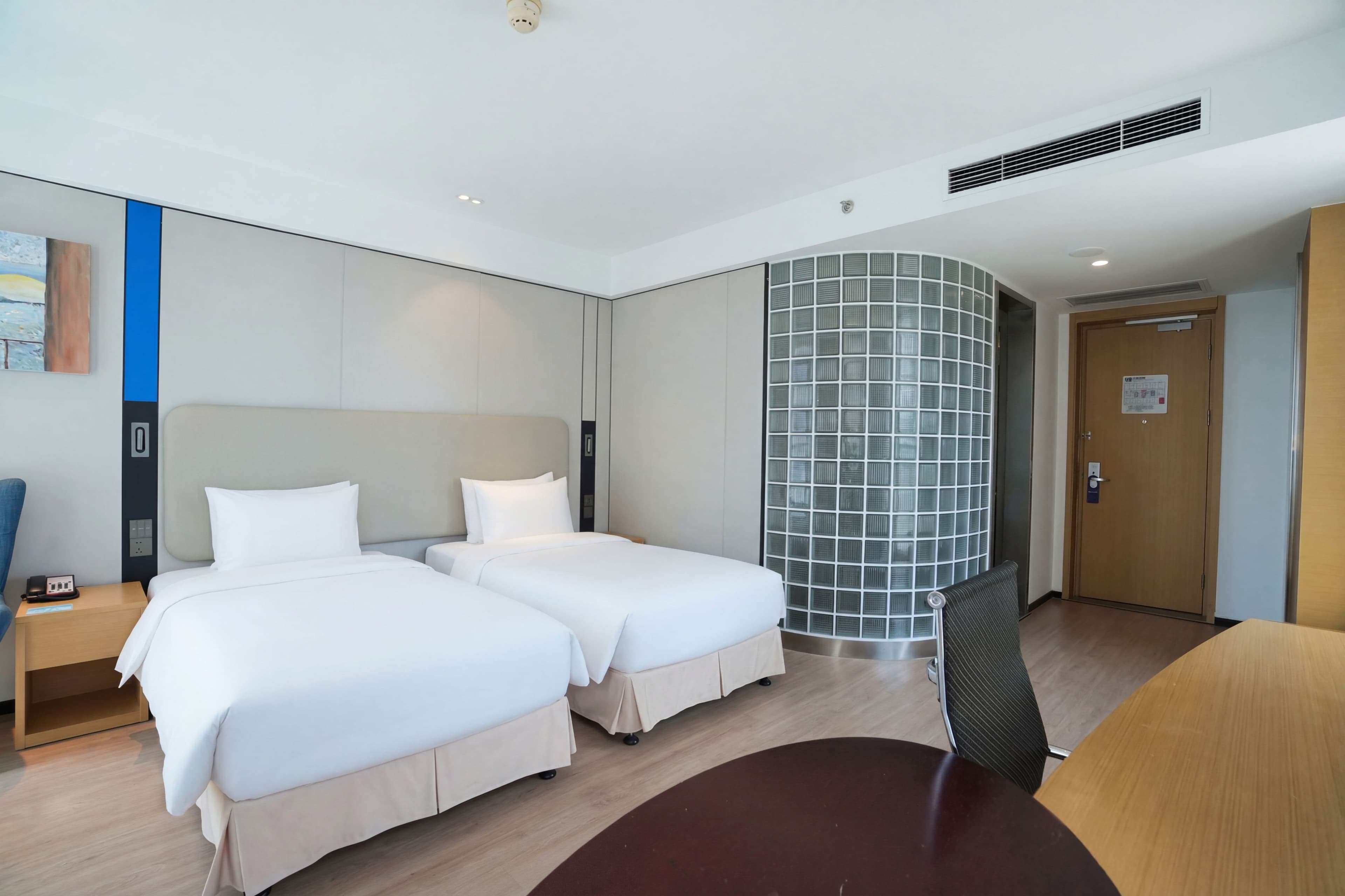 Holiday Inn Express Qingdao West Coast — 15