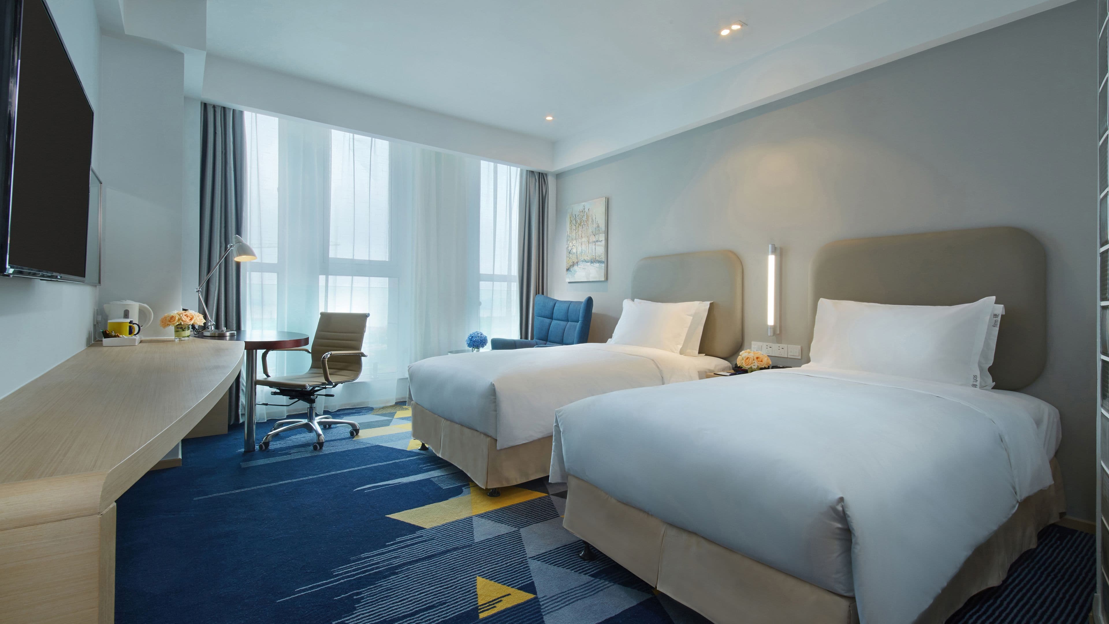 Holiday Inn Express Qingdao West Coast - Image 2
