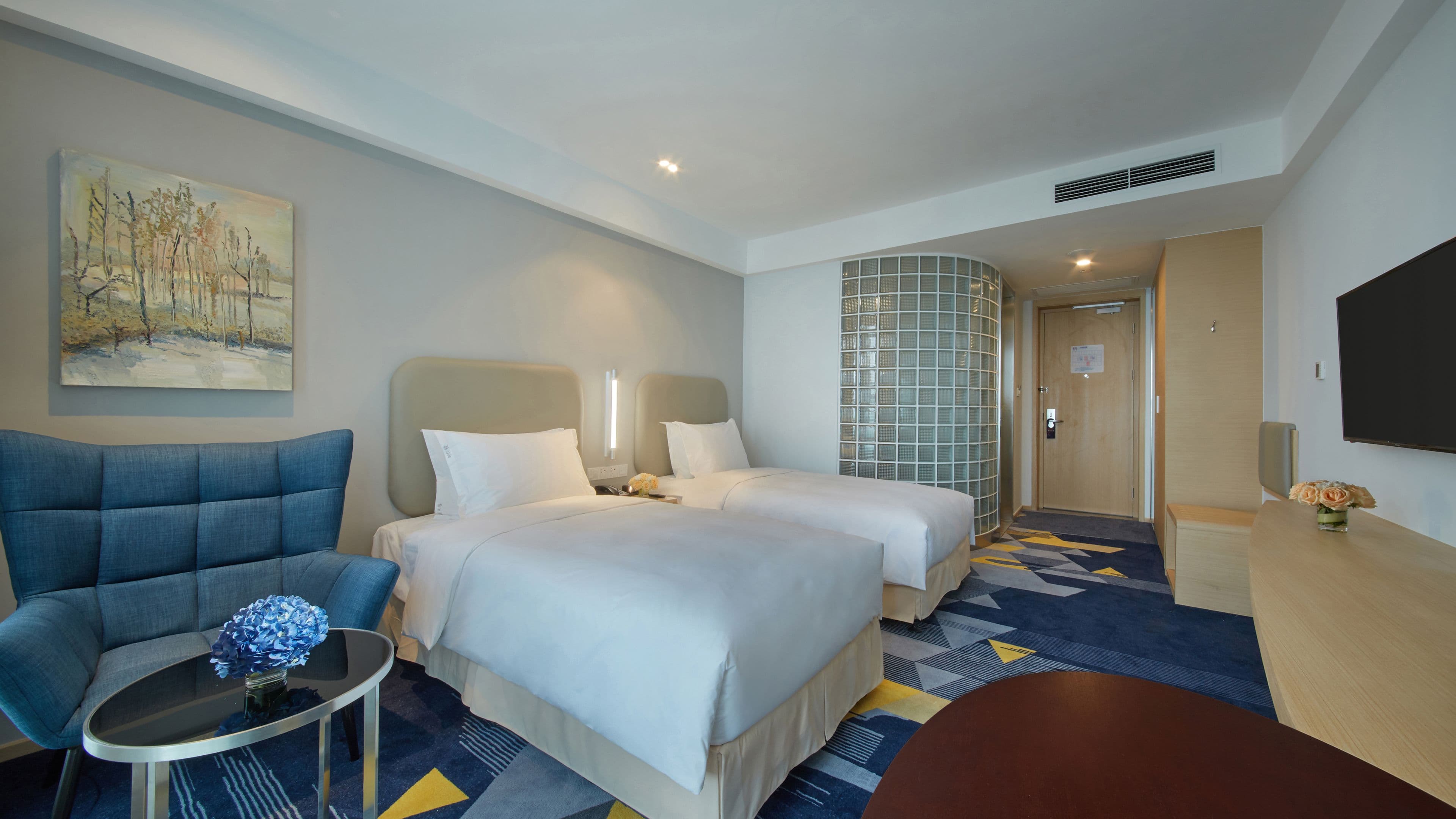 Holiday Inn Express Qingdao West Coast - Image 5
