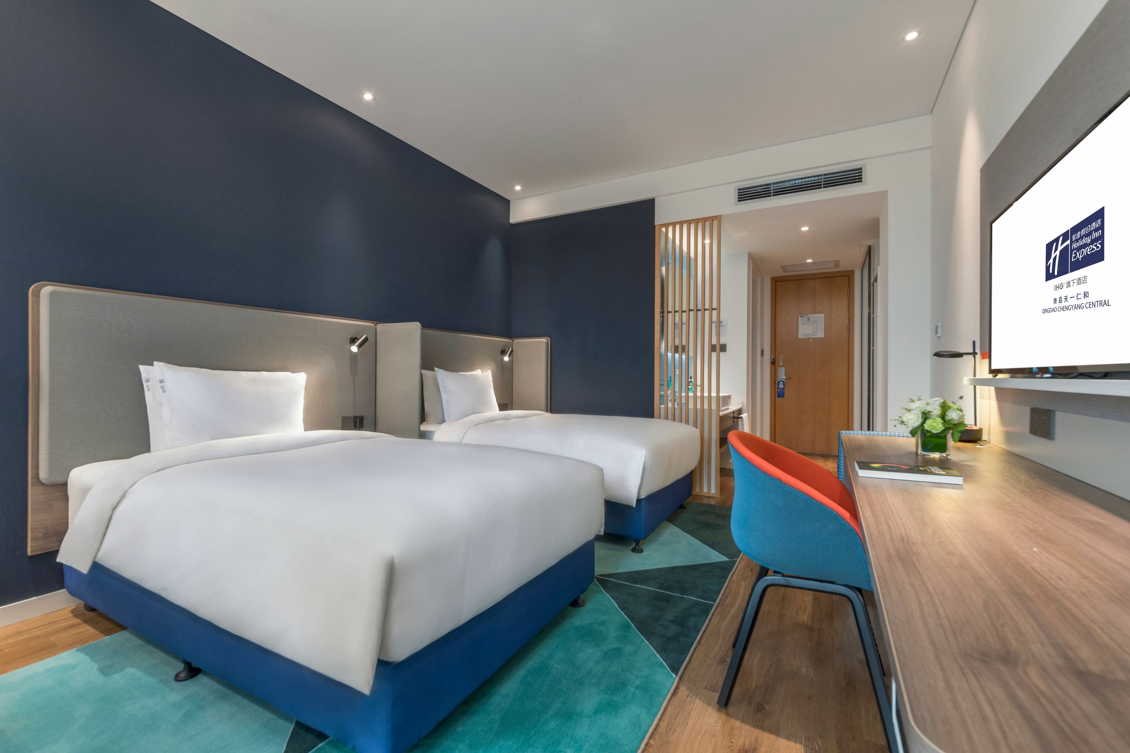Holiday Inn Express Qingdao Chengyang Central — 10