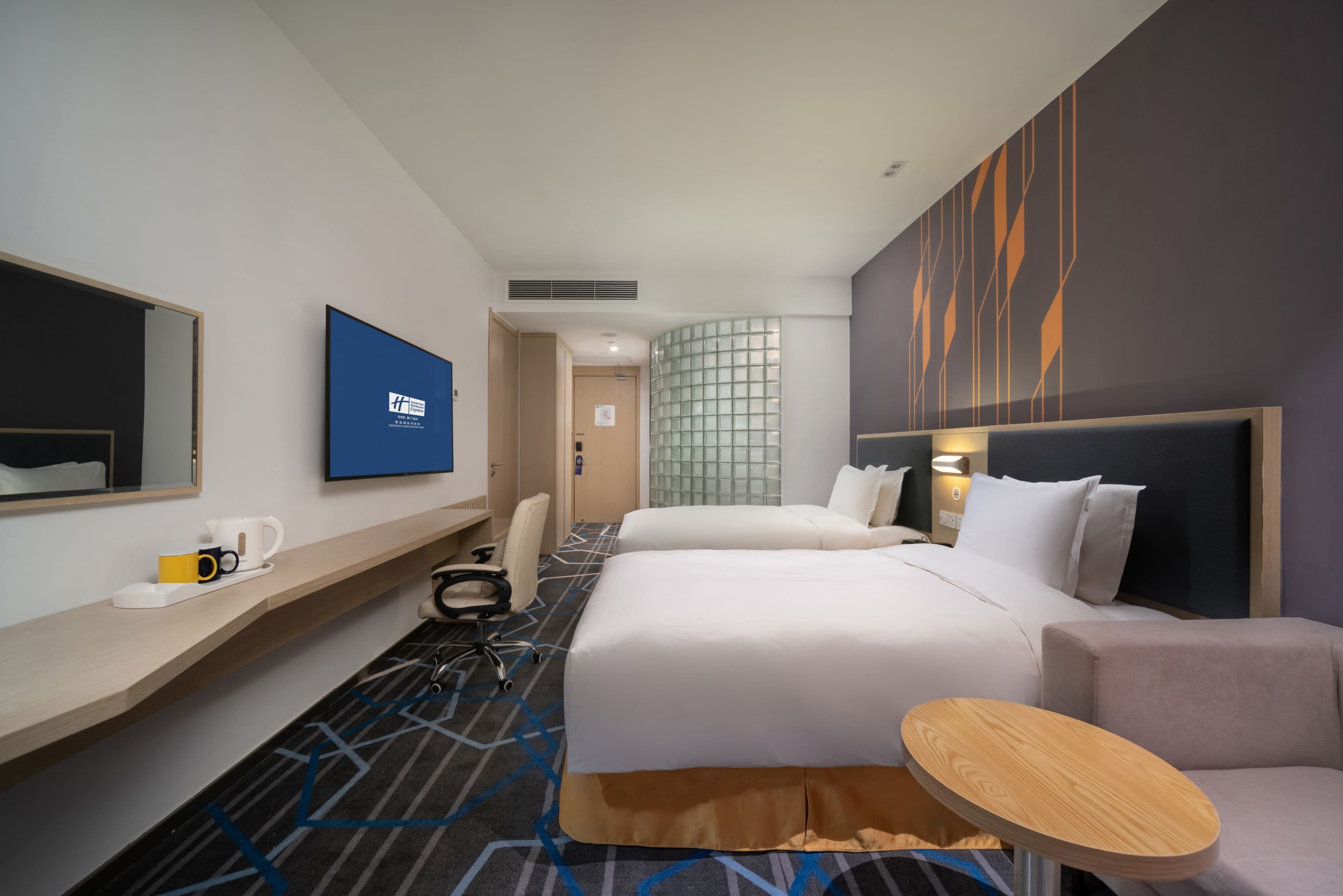 Holiday Inn Express Qingdao Innovation Park — 8