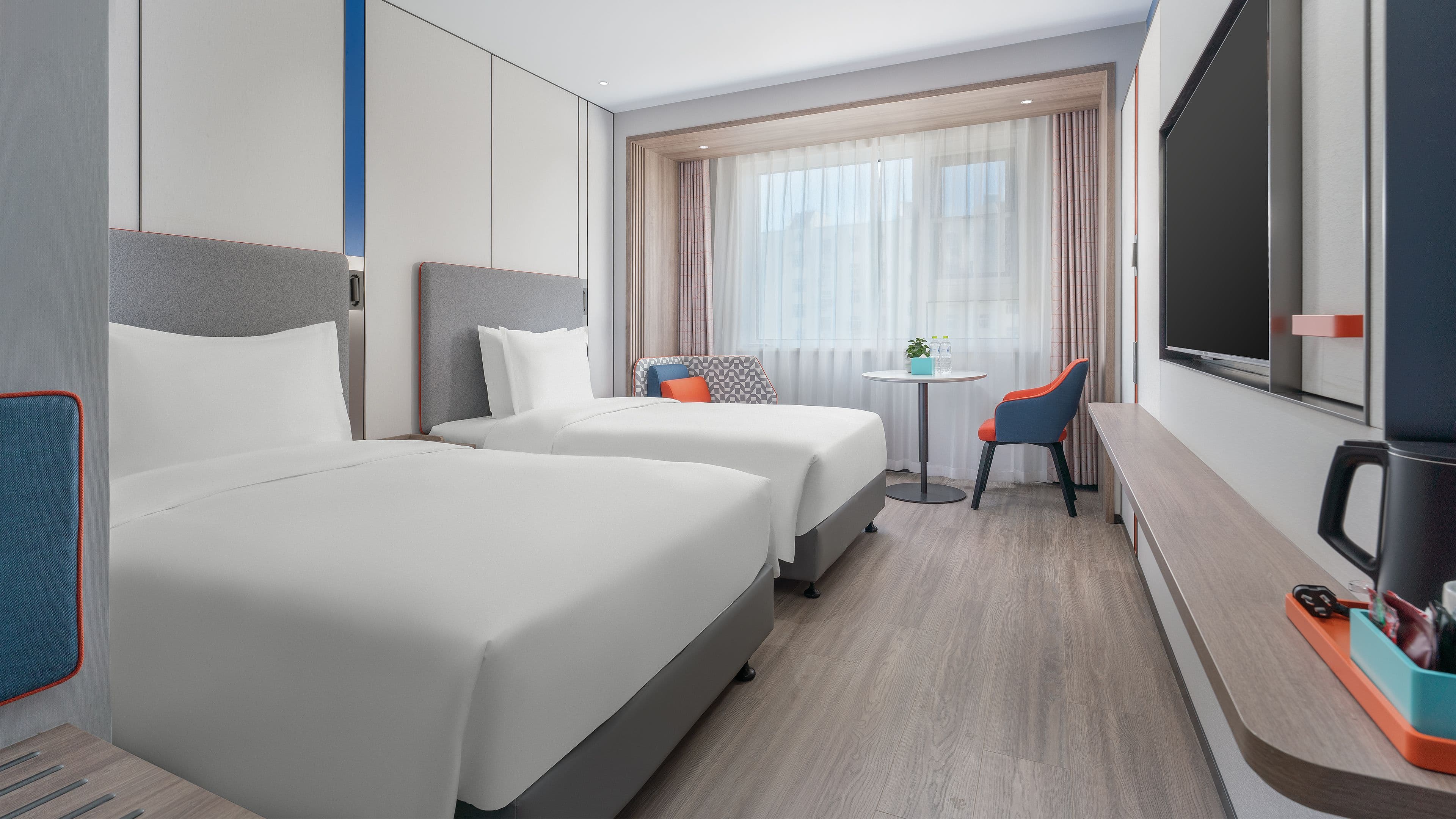 Holiday Inn Express Qingdao Shibei - Image 2