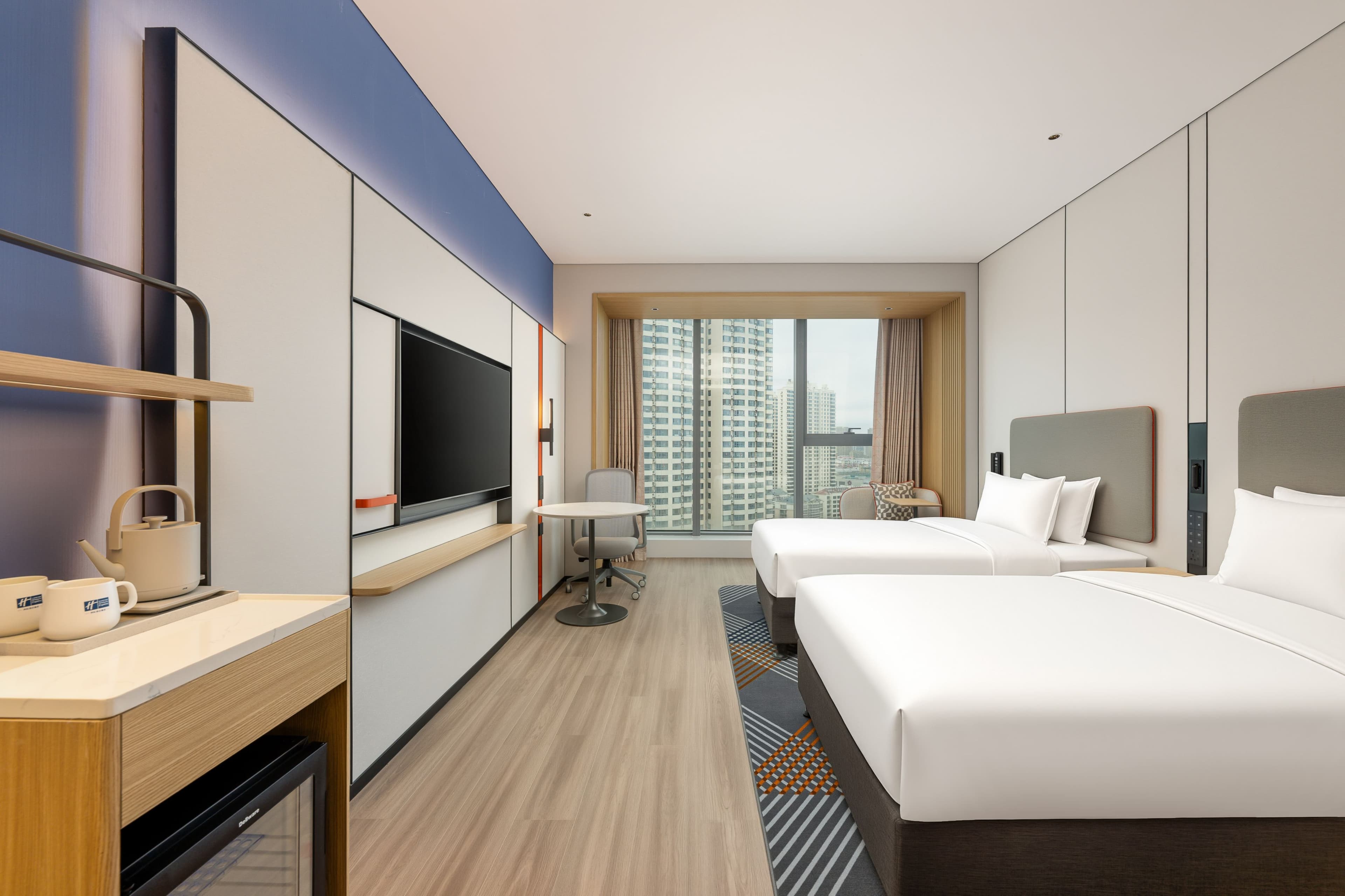 Holiday Inn Express Qinhuangdao Haigang — 12