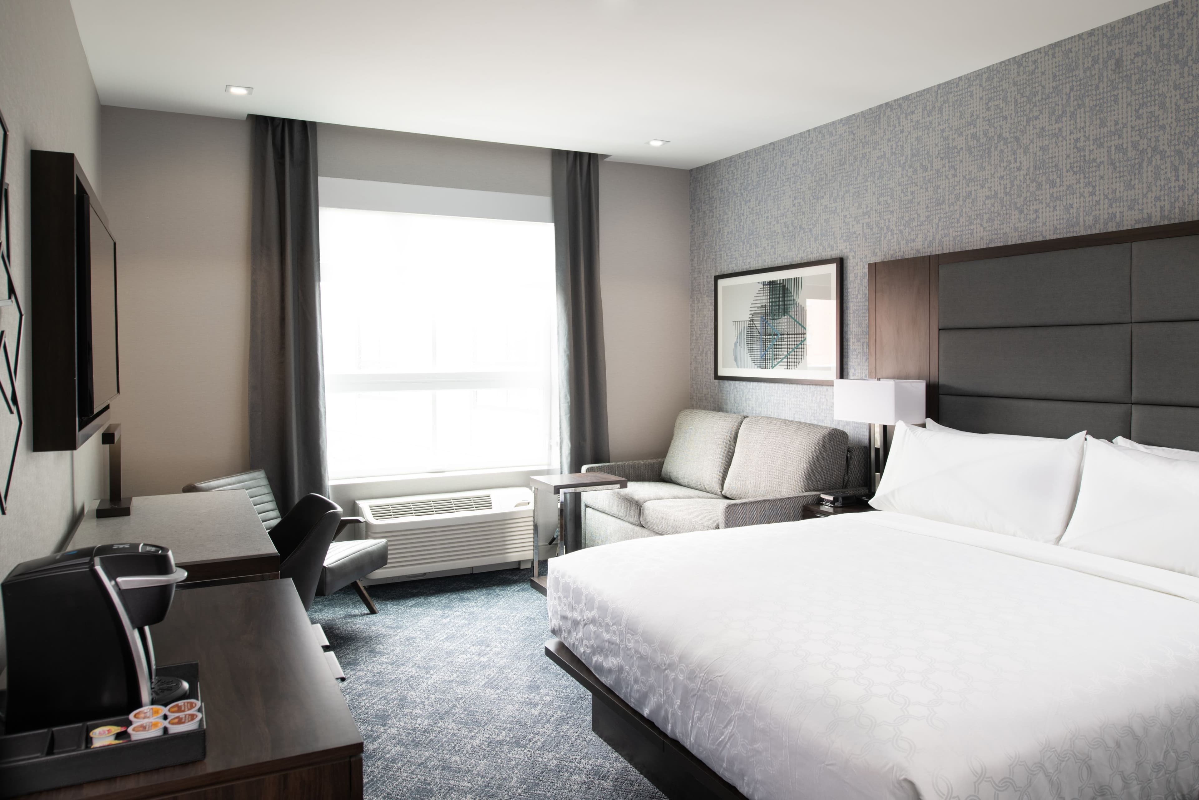 Holiday Inn Express Boston - Quincy — 12