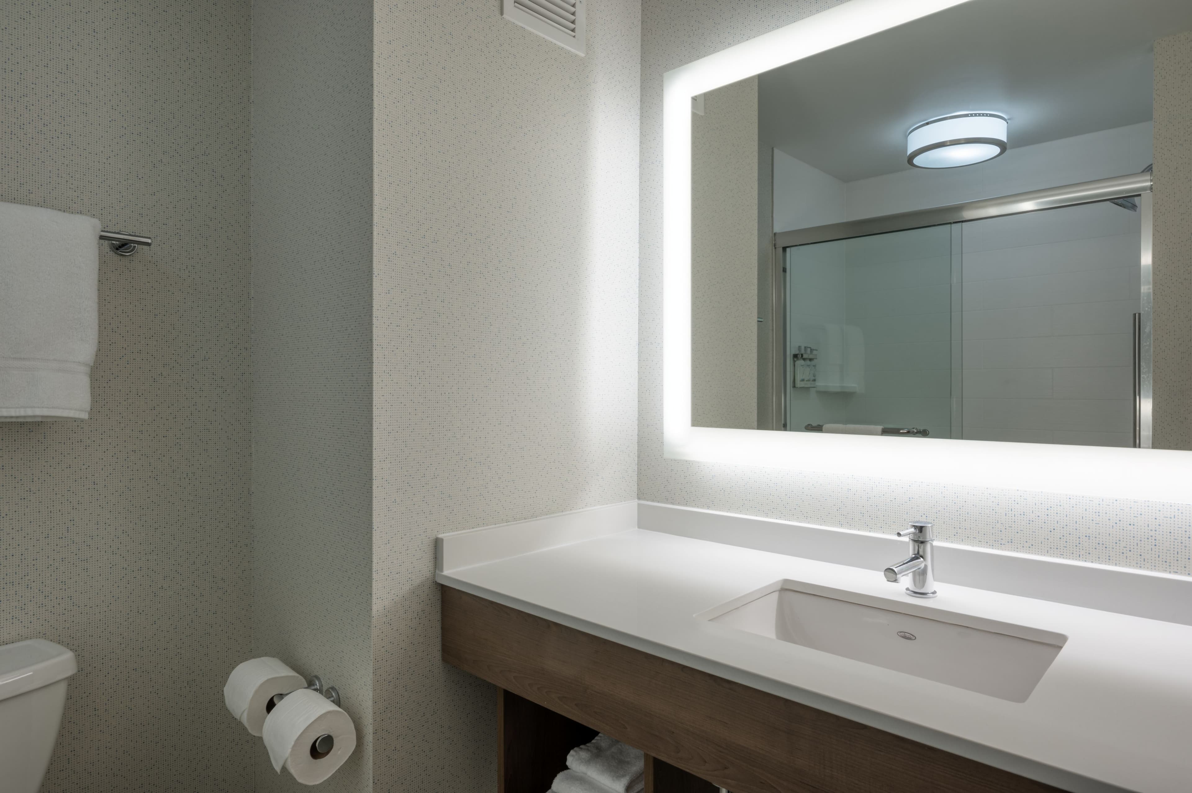 Holiday Inn Express Radcliff - Fort Knox - Image 5