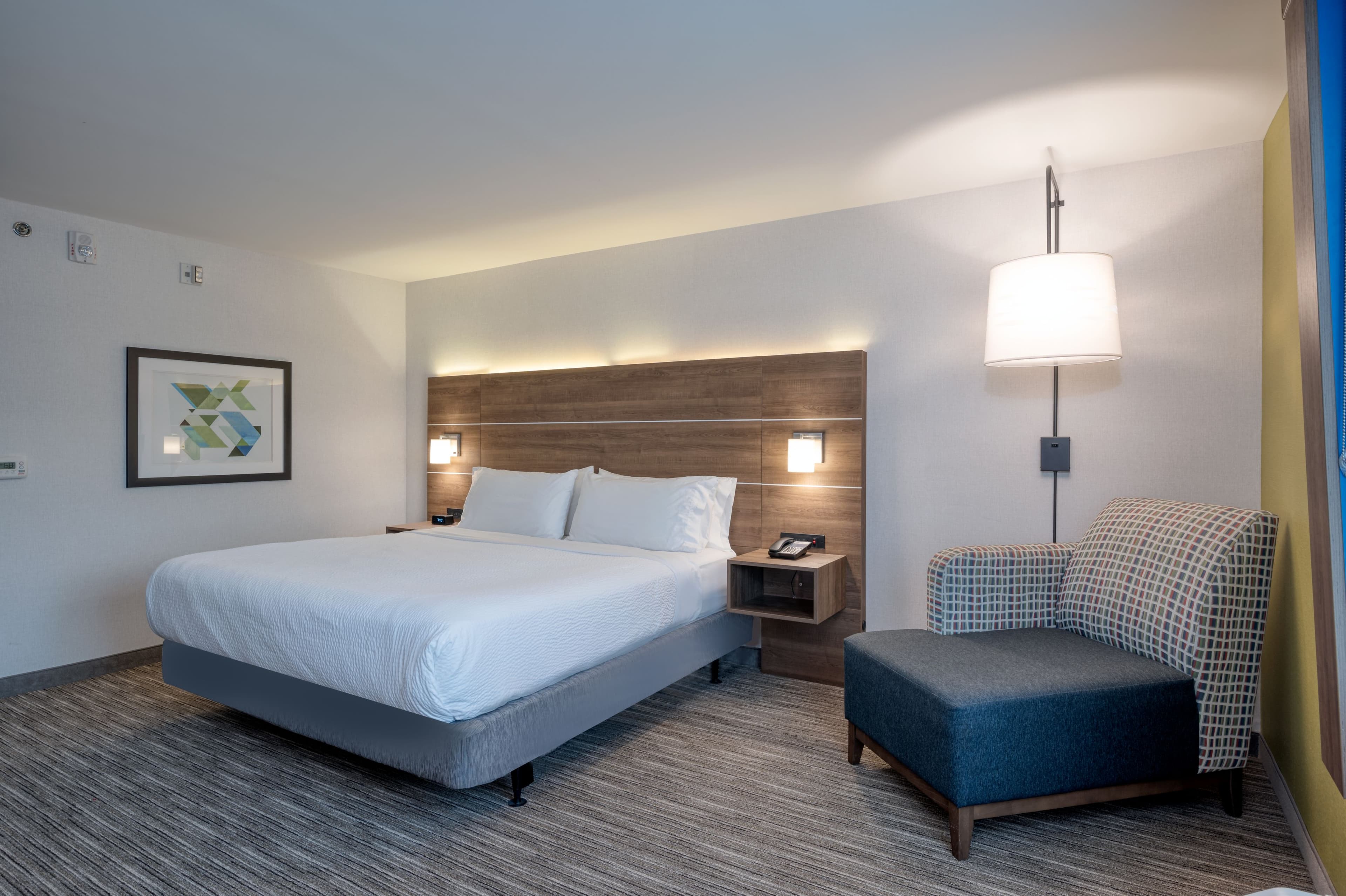 Holiday Inn Express Radcliff - Fort Knox — 8
