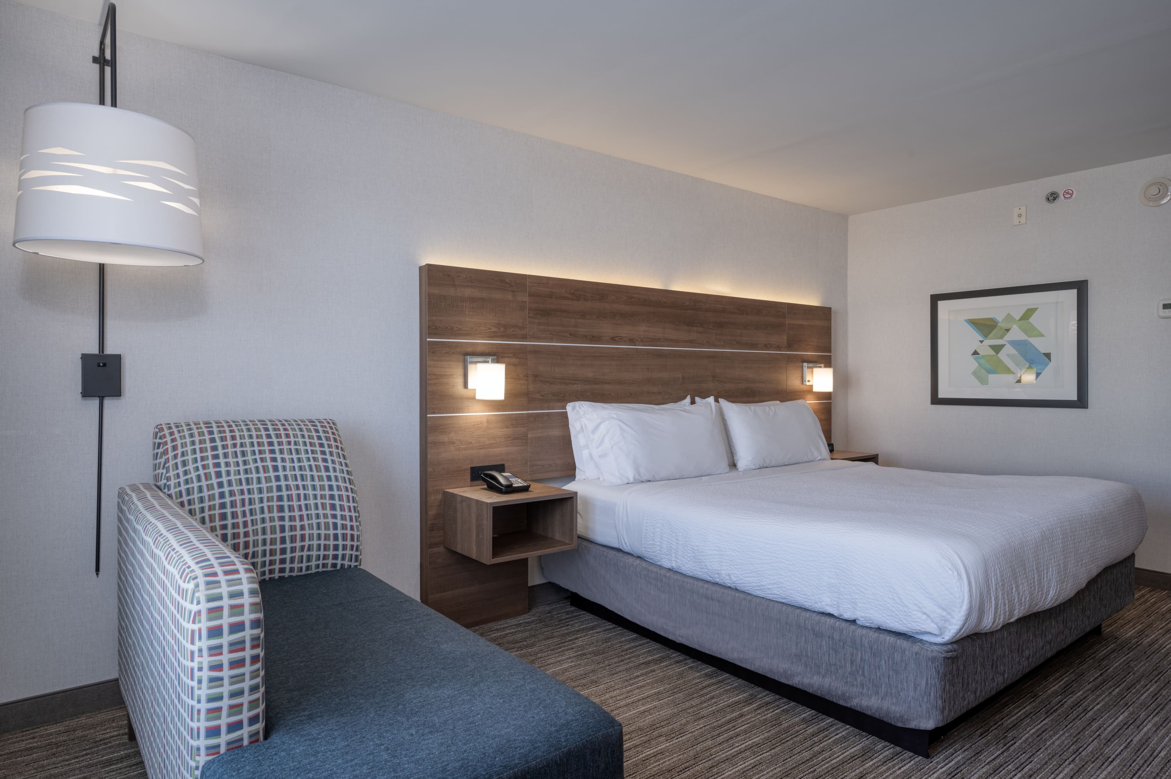 Holiday Inn Express Radcliff - Fort Knox — 9