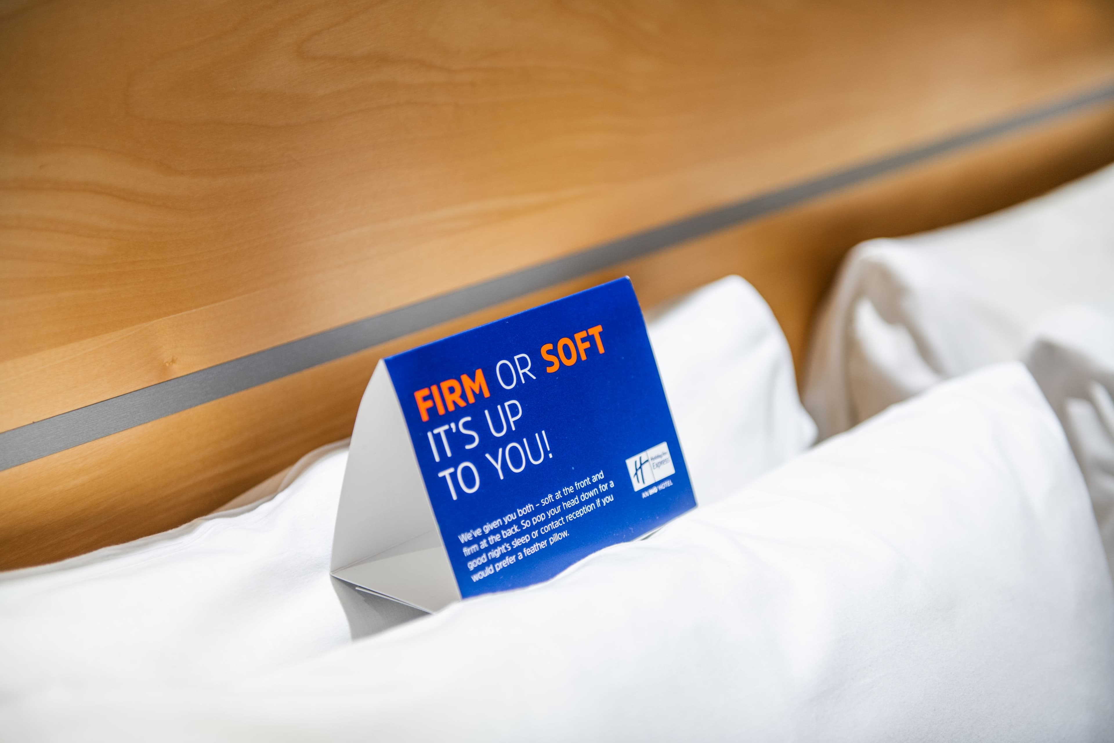 Standard Room with Free Hot Breakfast - Image 5