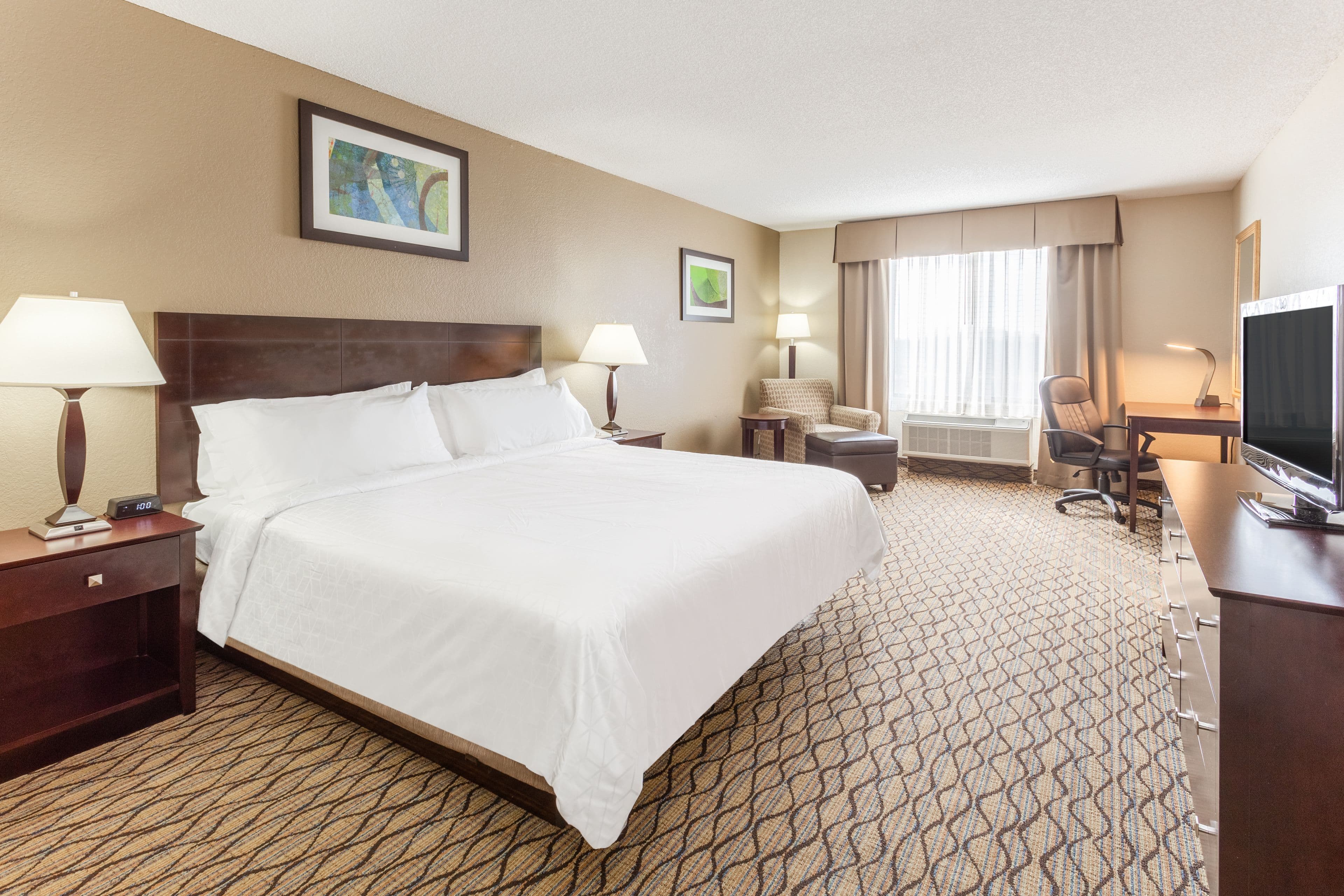 Holiday Inn Express Charles Town - Image 5