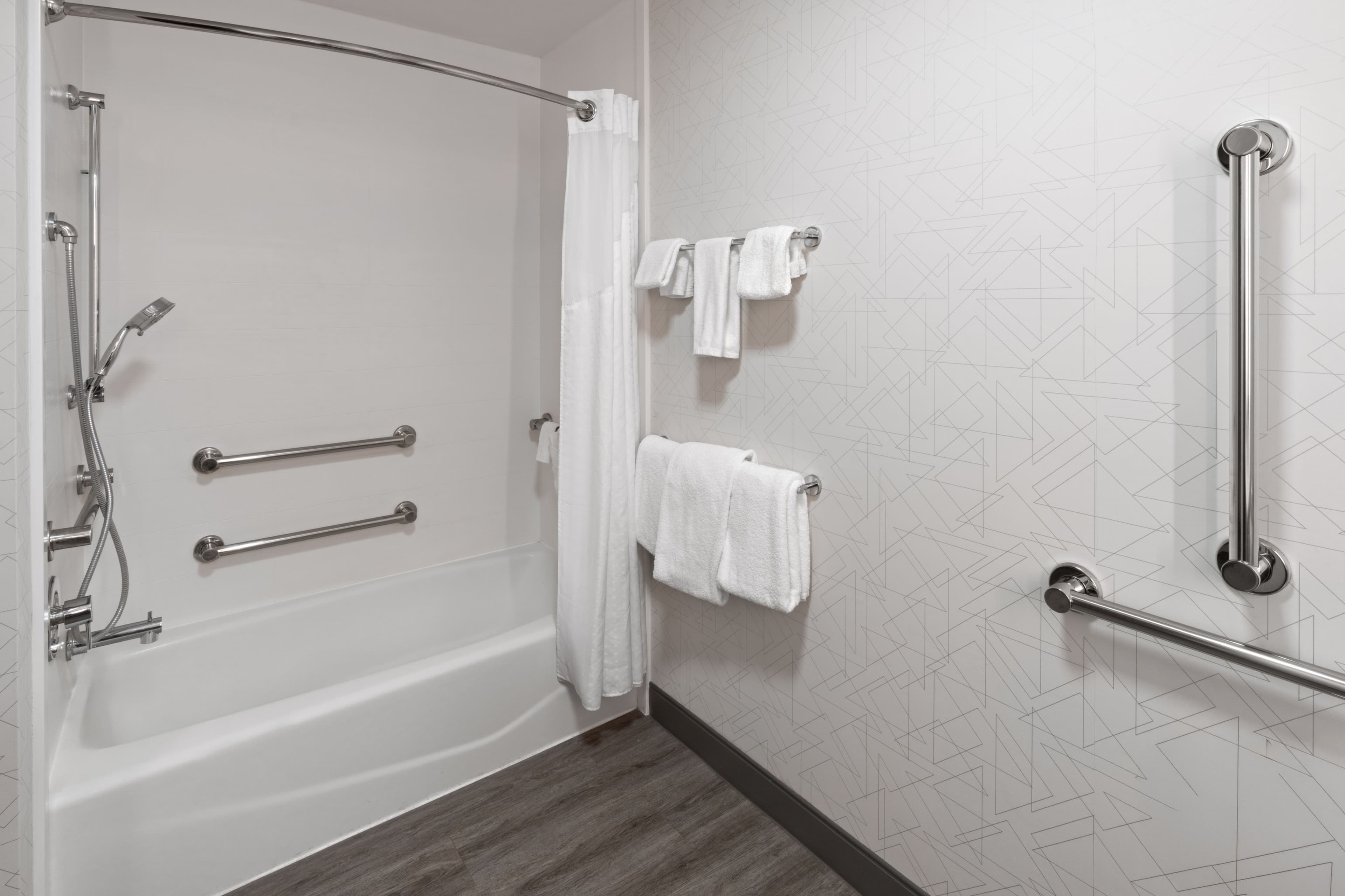Holiday Inn Express Rawlins — 24