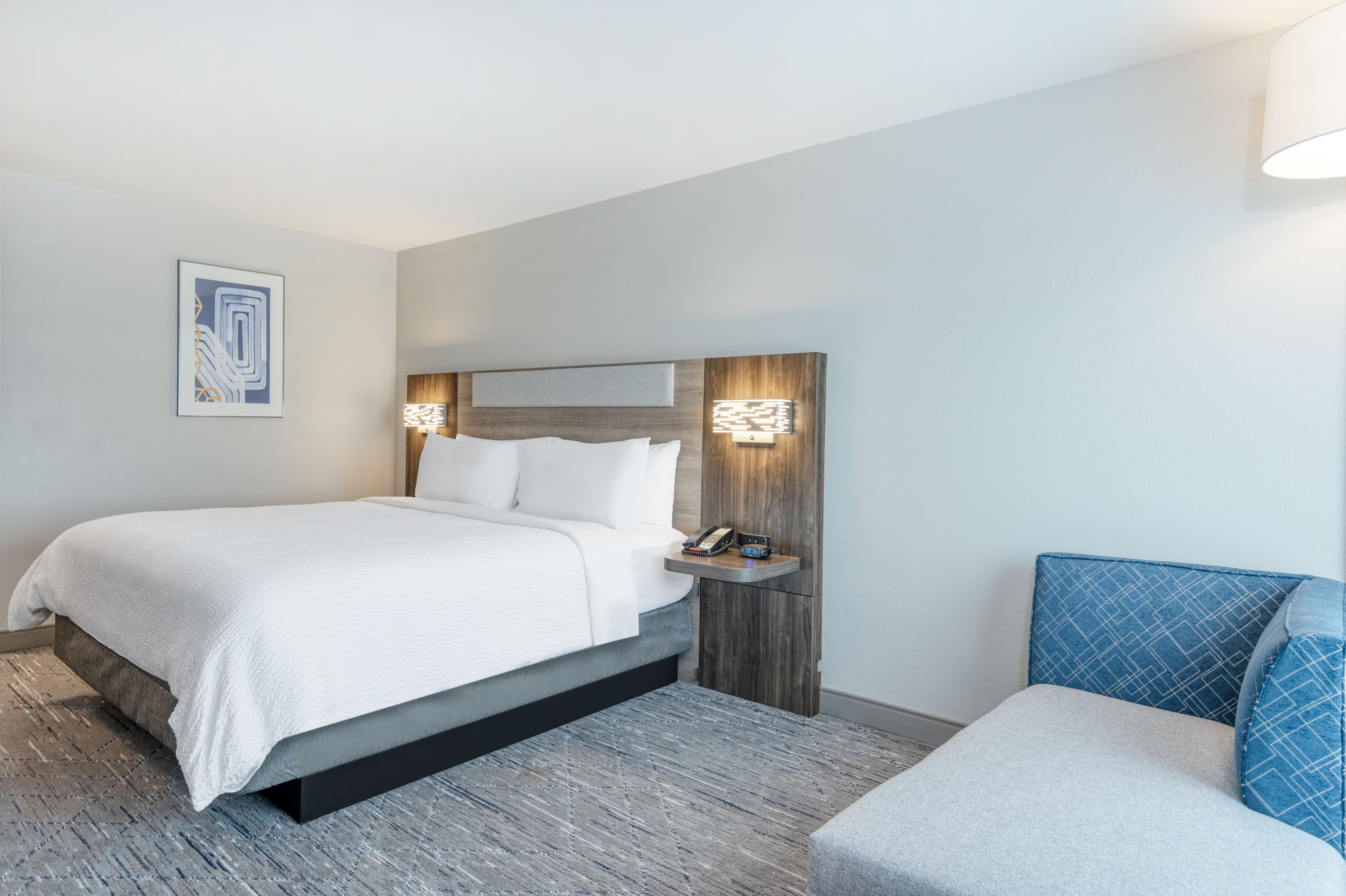Holiday Inn Express Rensselaer — 9