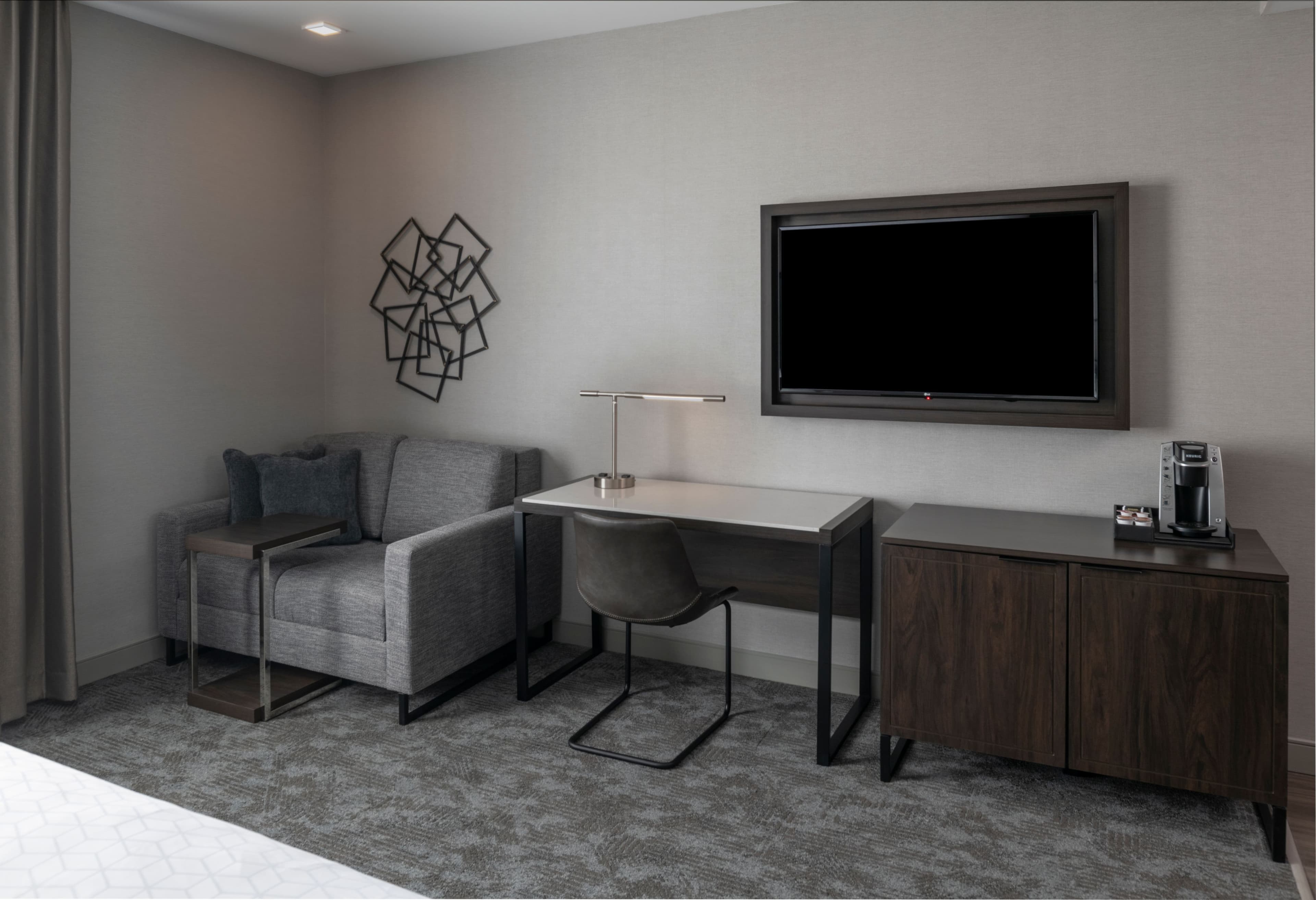 Holiday Inn Express Boston Logan Airport - Revere — 19