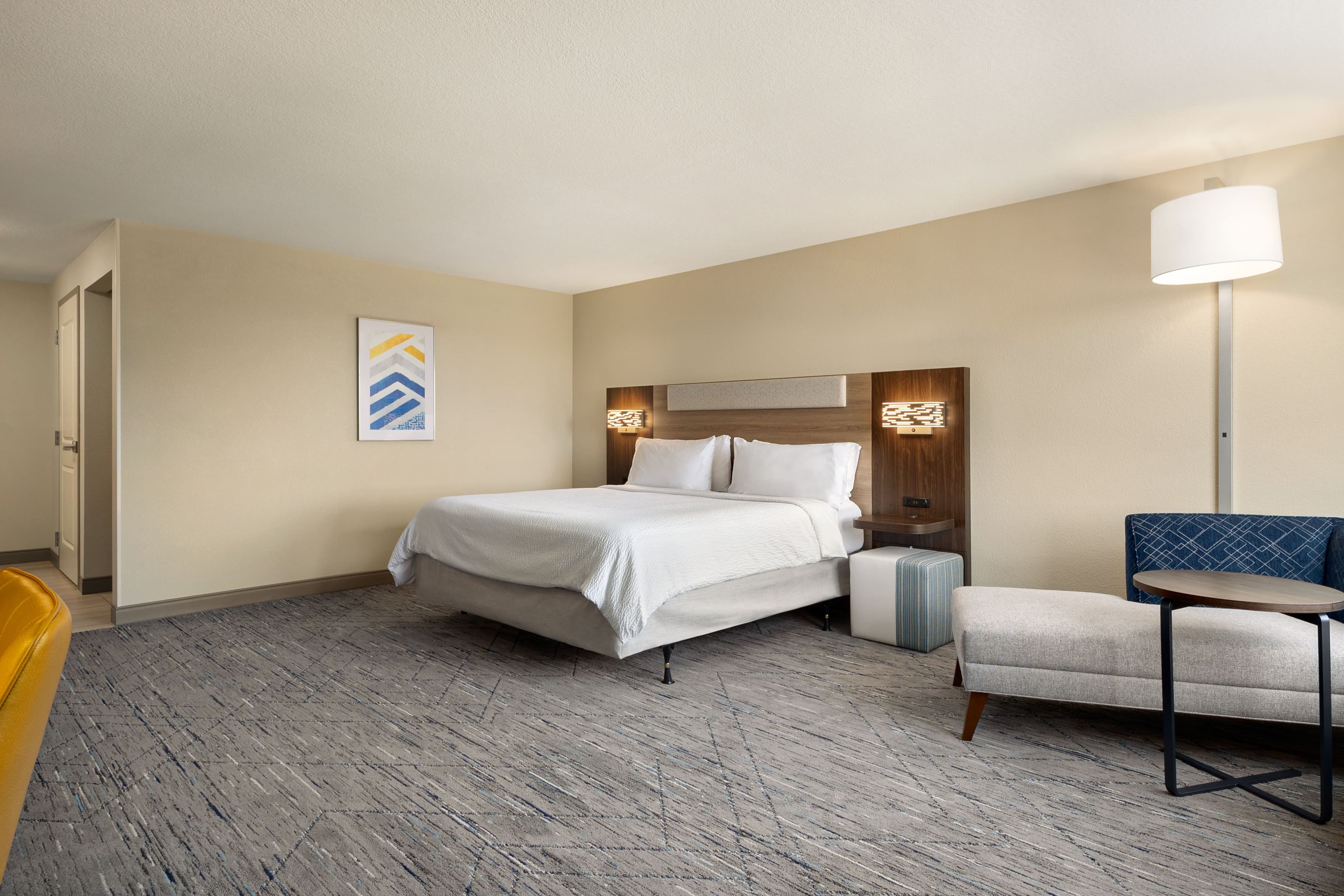 Holiday Inn Express Richmond — 12